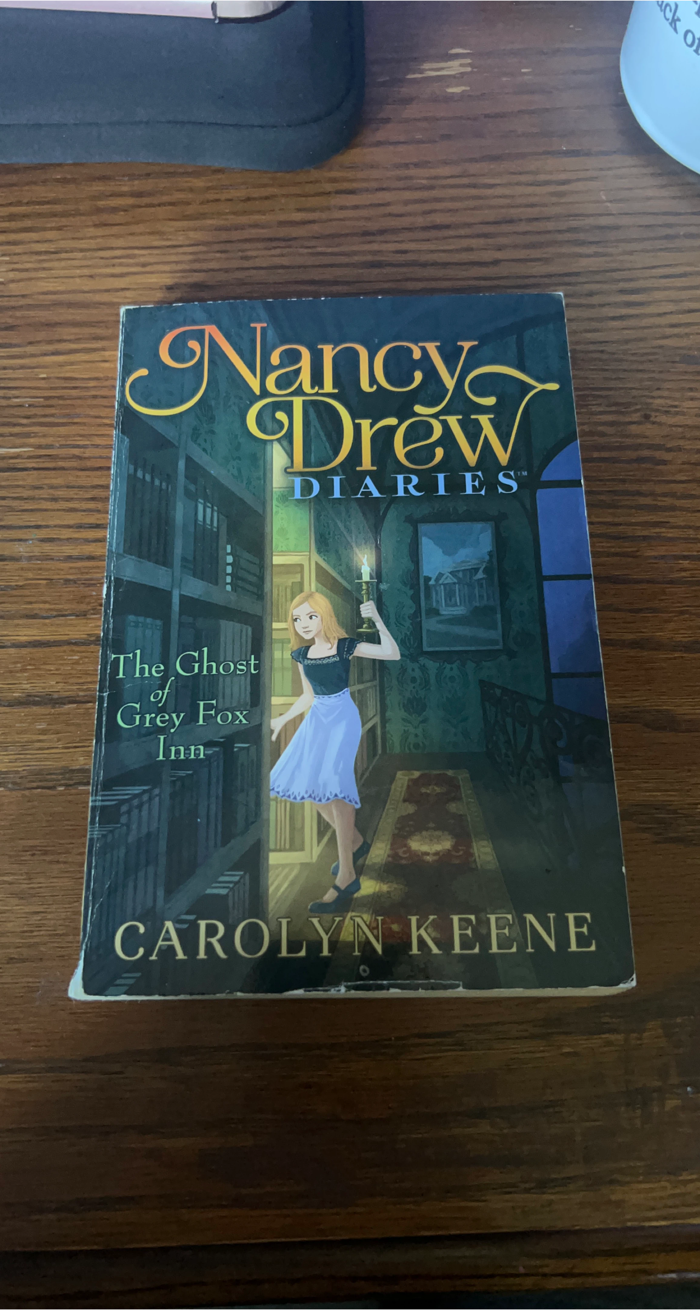 Nancy Drew Diaries: The Ghost of Grey Fox Inn by Carolyn Keene thumbnail