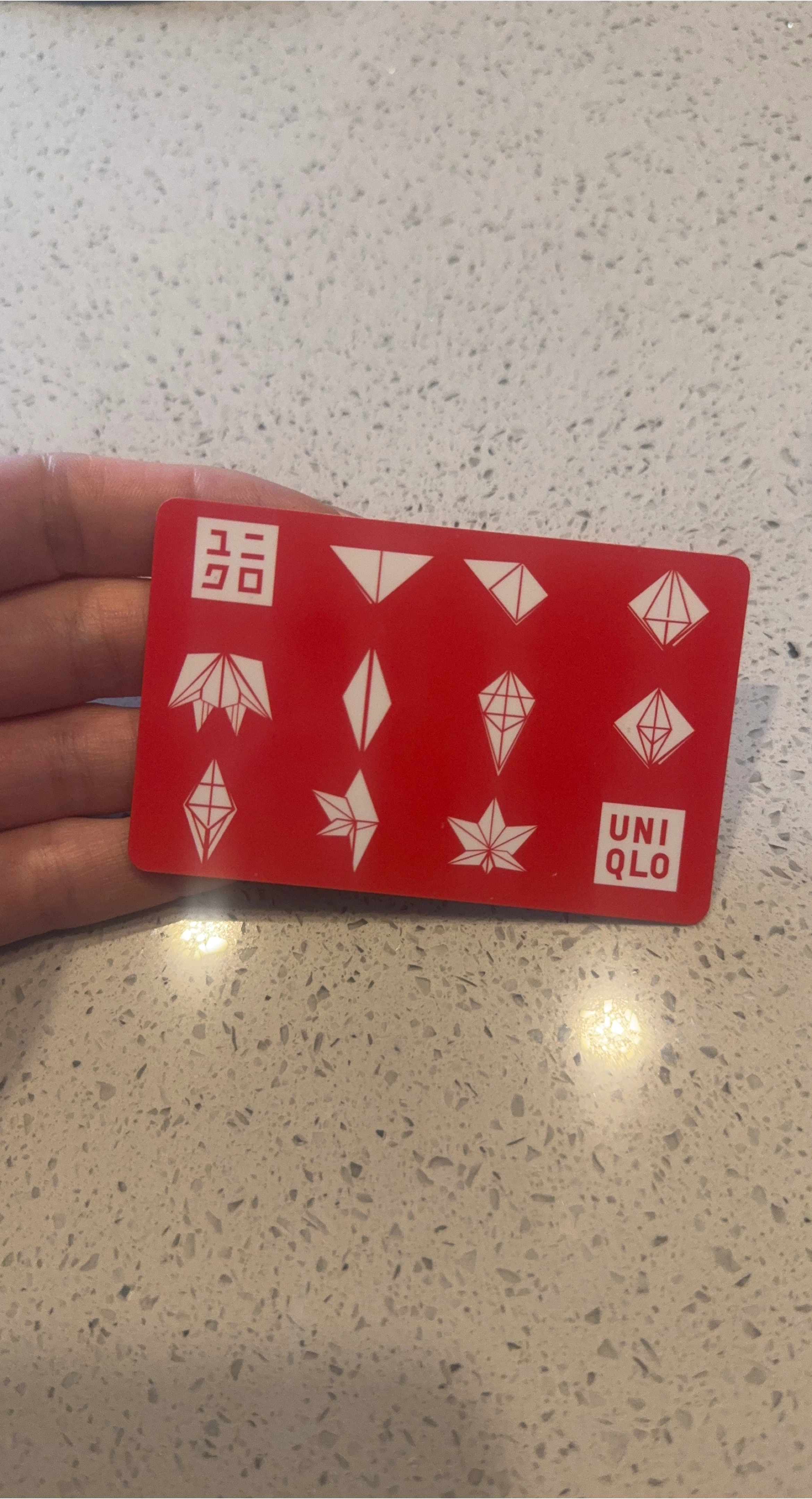 UNIQLO $20 Giftcard thumbnail