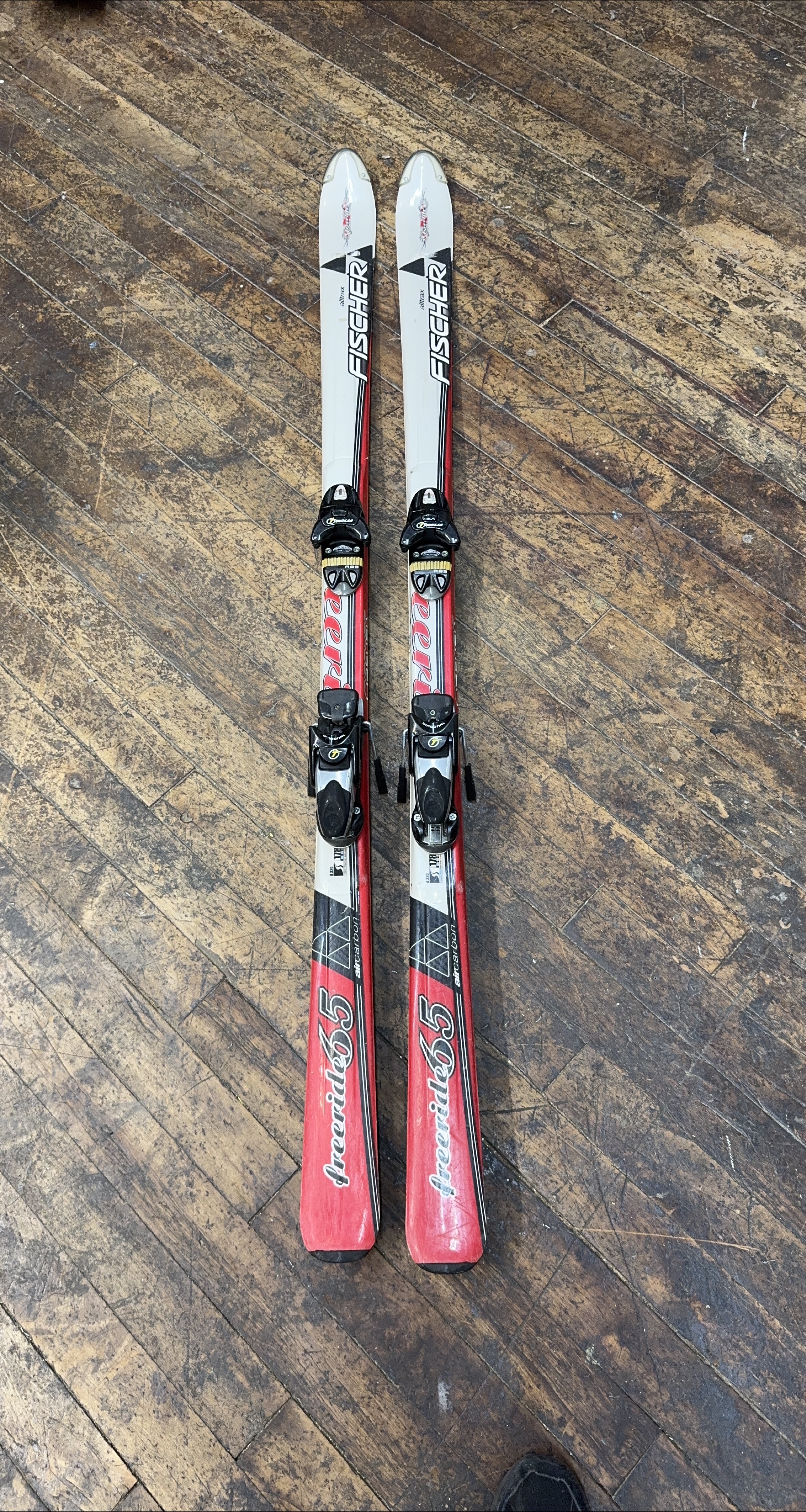 Fischer Freeride 65 Skis thumbnail