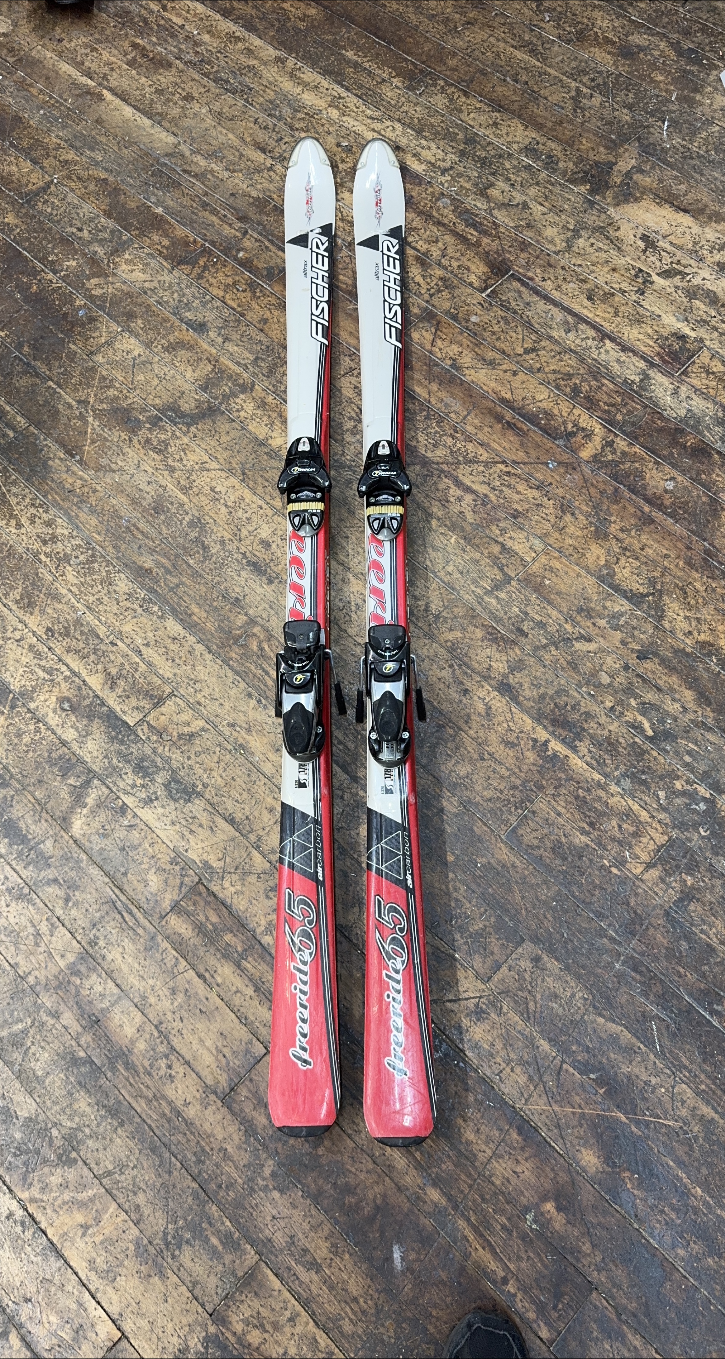 Fischer Freeride 65 Skis thumbnail