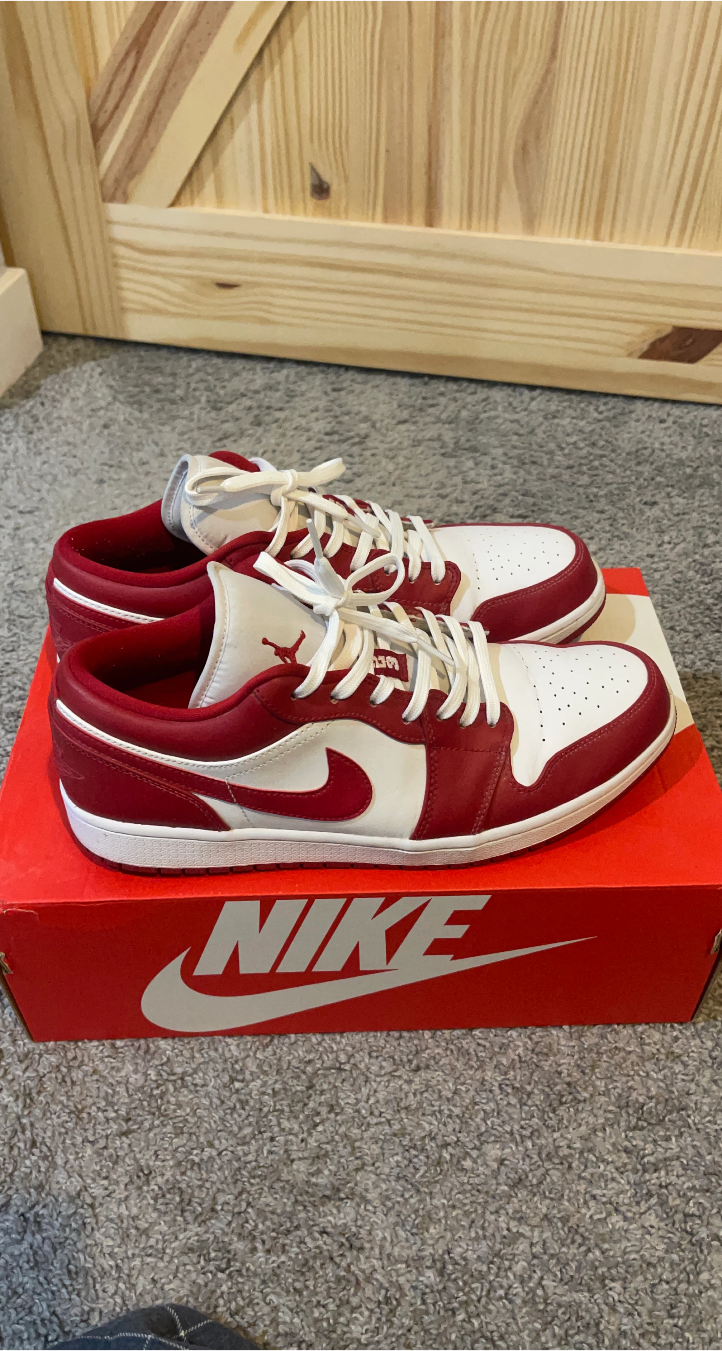 Nike Air Jordan 1 Low Red/White, Size 11 thumbnail