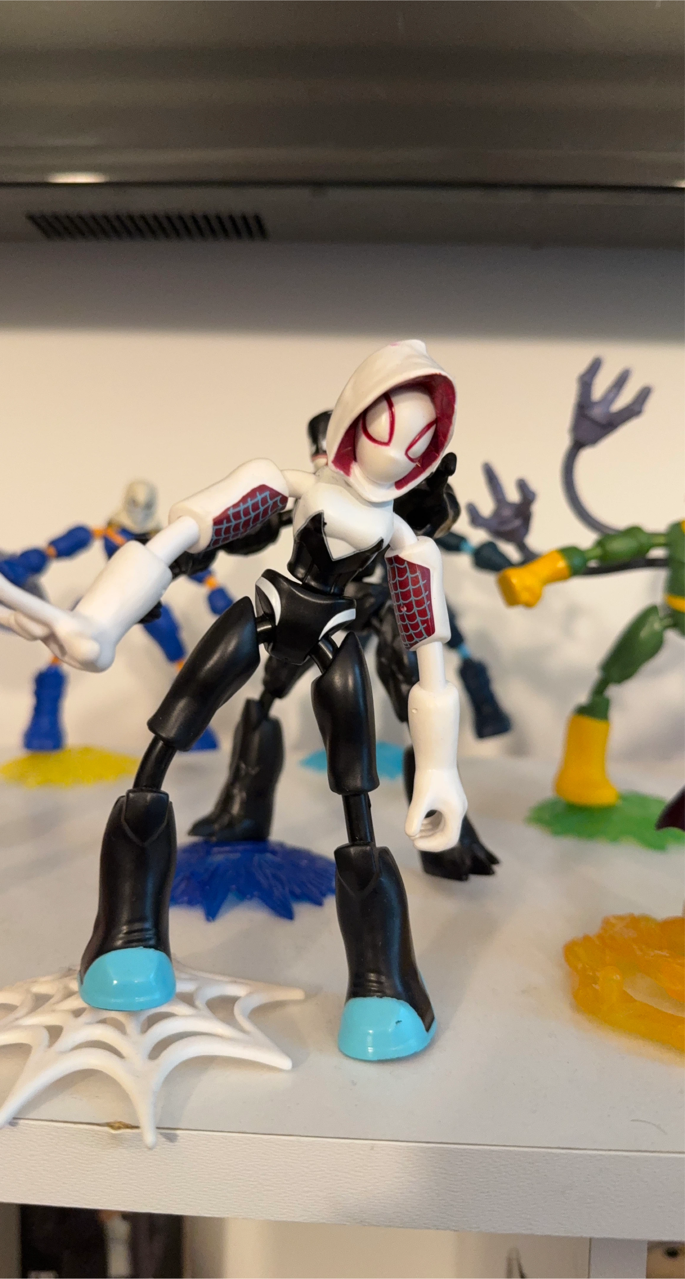 Marvel Spider-Man Bend and Flex Ghost-Spider Action Figure