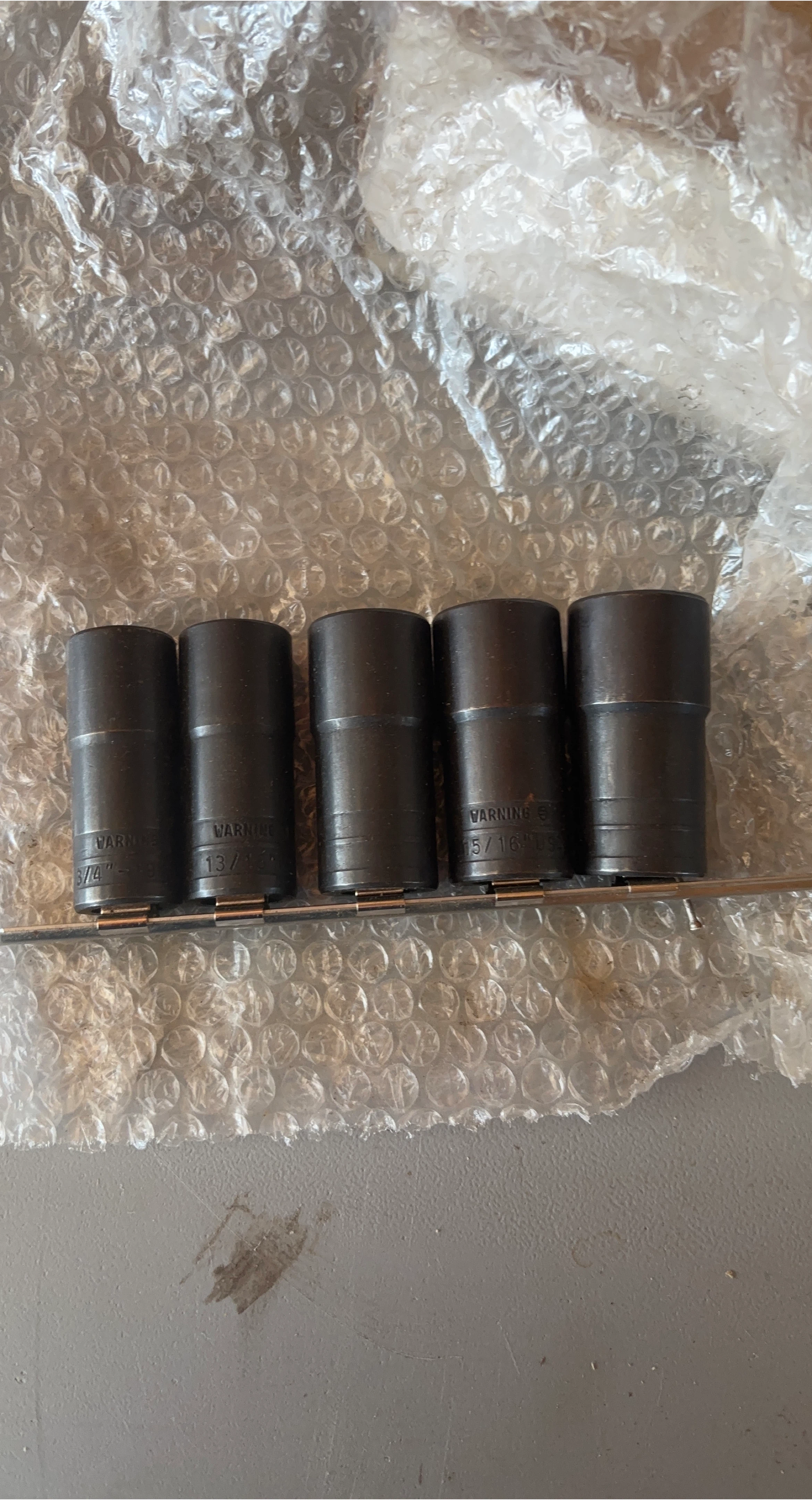 Warning Socket Set thumbnail