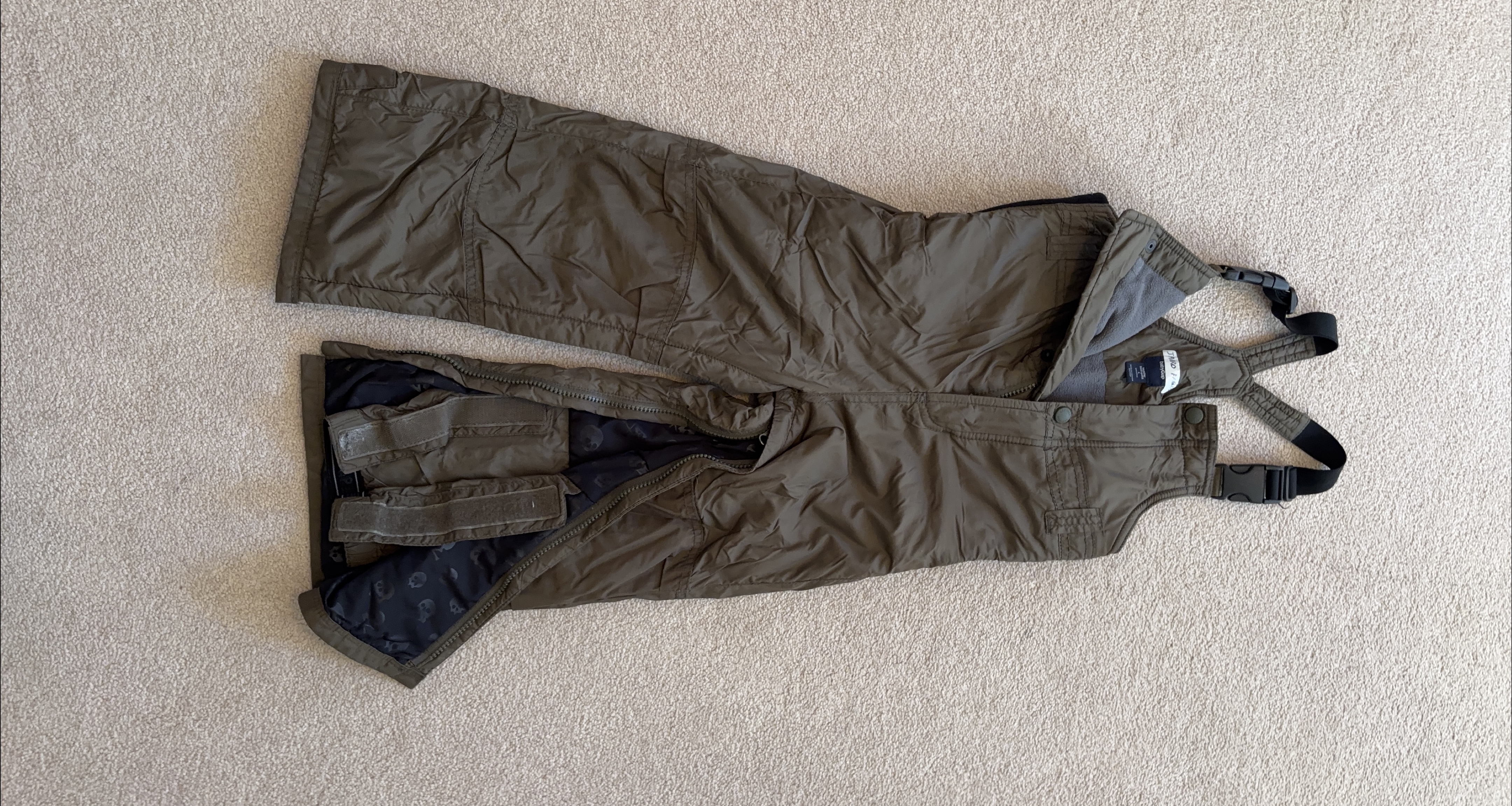 Baby gap Snow Pants Olive Green (toddler size 4) thumbnail