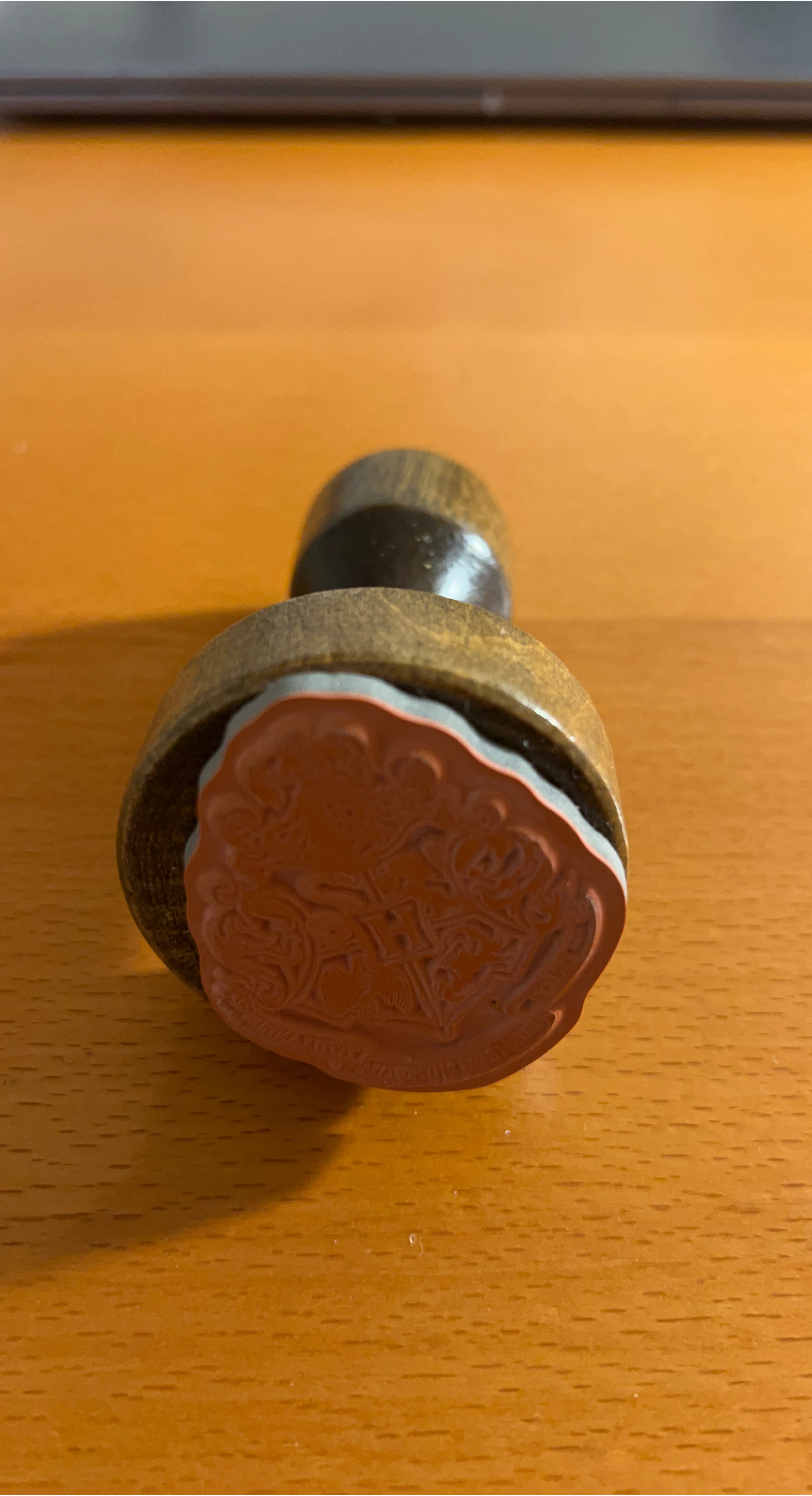 Universal Studios Harry Potter Hogwarts Crest Rubber Stamp thumbnail