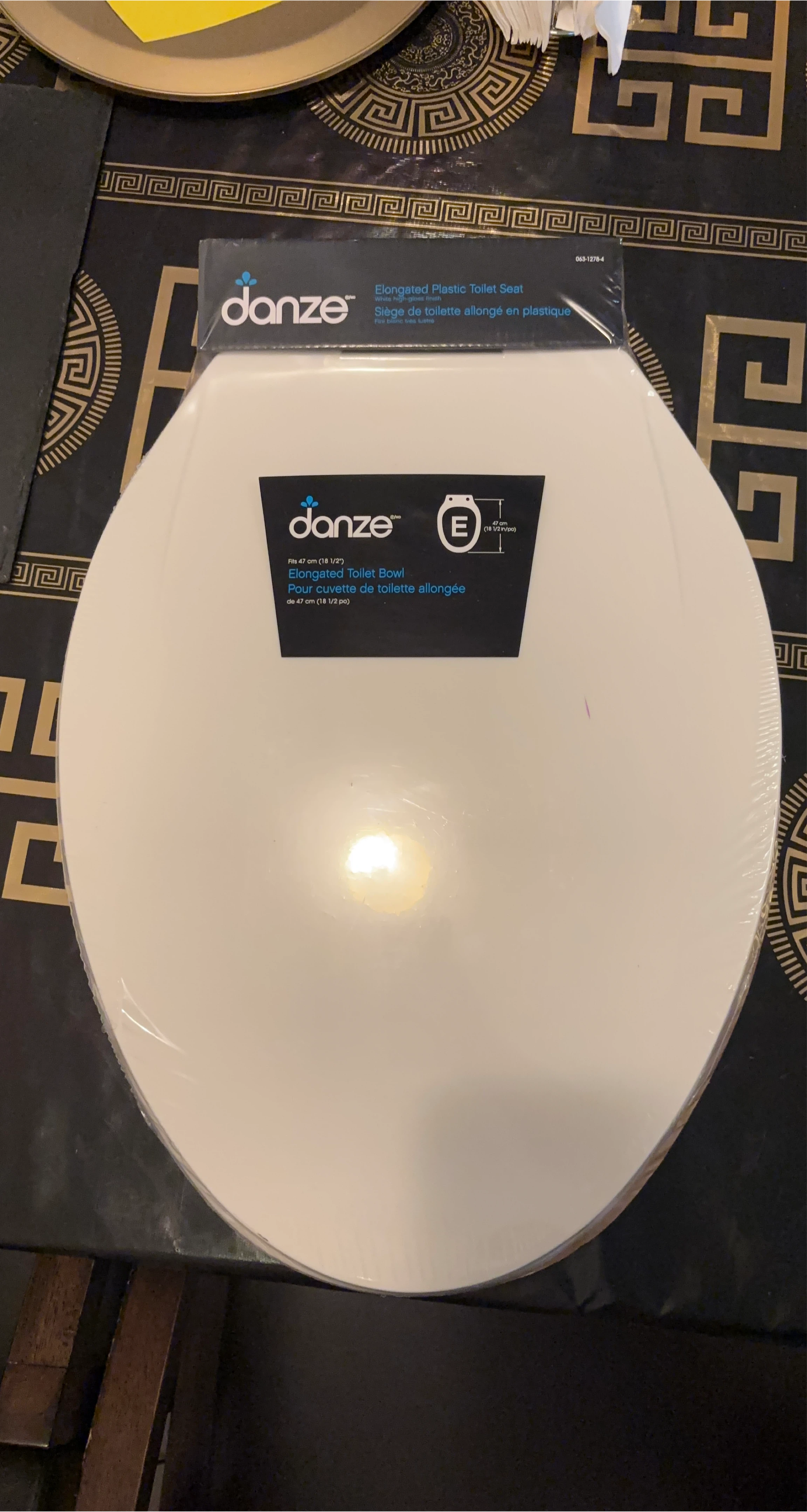 New Danze Elongated Toilet Seat thumbnail