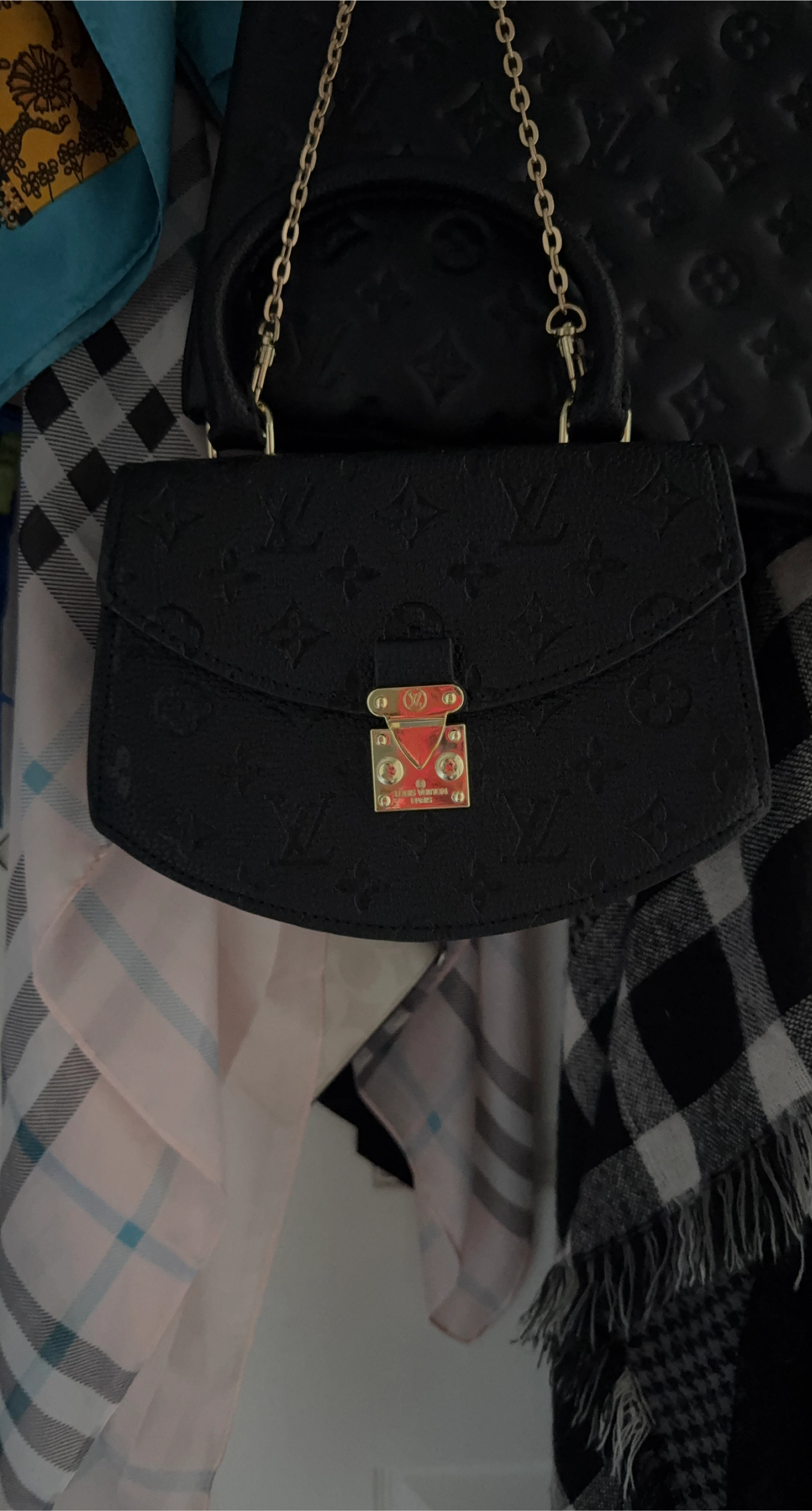 Louis Vuitton Black Leather Chain Bag thumbnail
