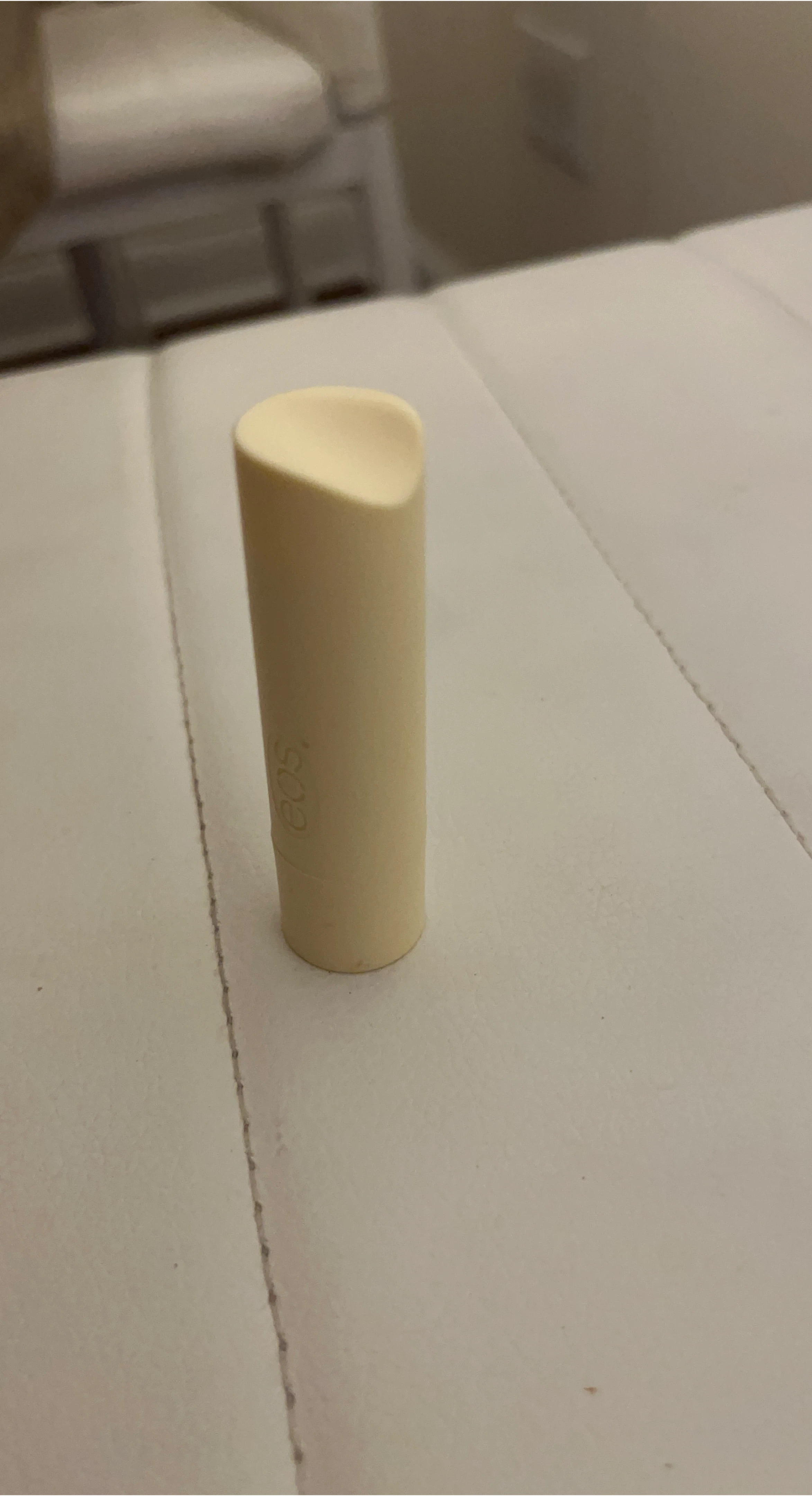 EOS Vanilla Bean Lip Balm thumbnail