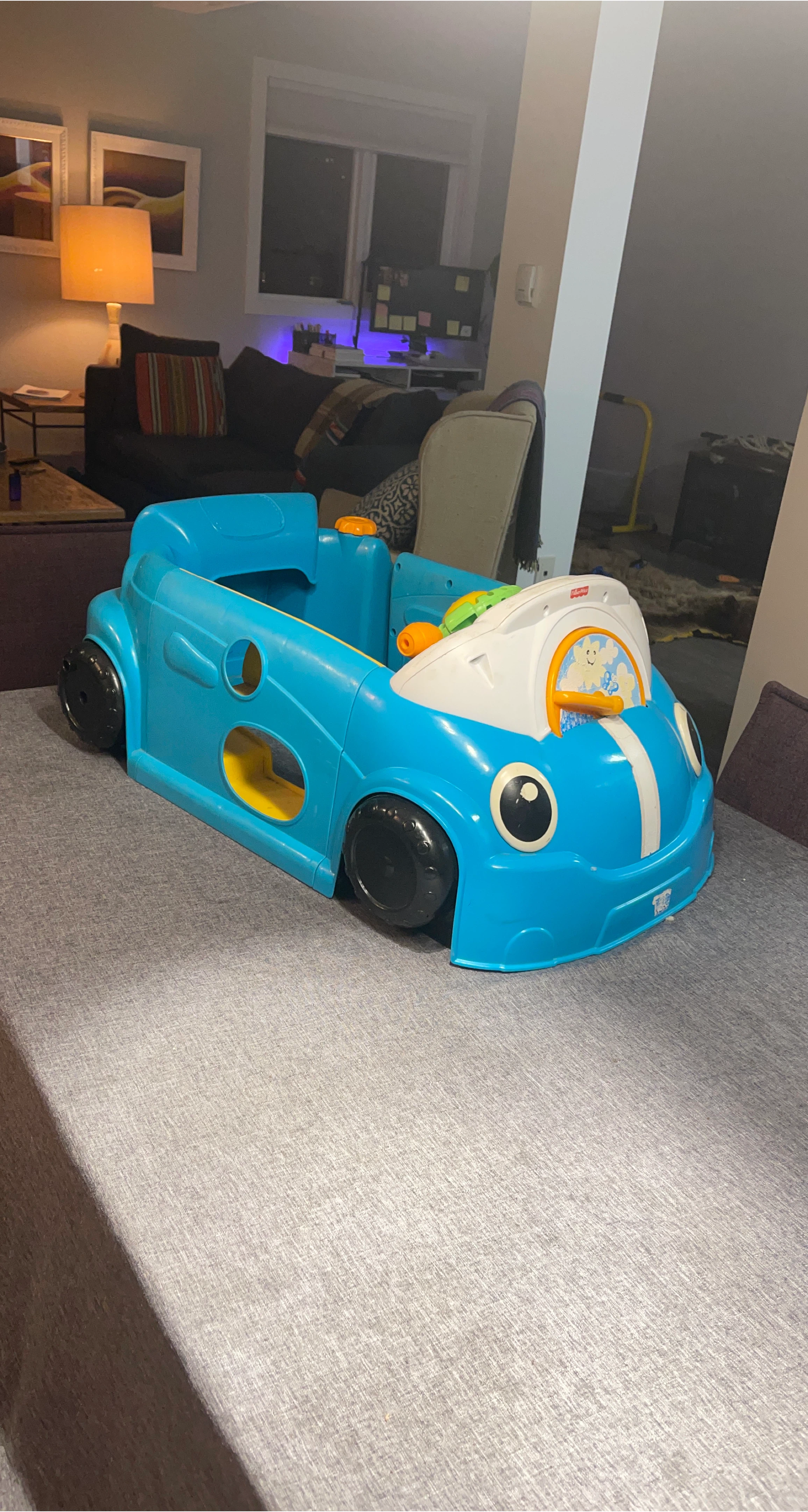Fisher-Price Laugh & Learn Crawl Around Car thumbnail