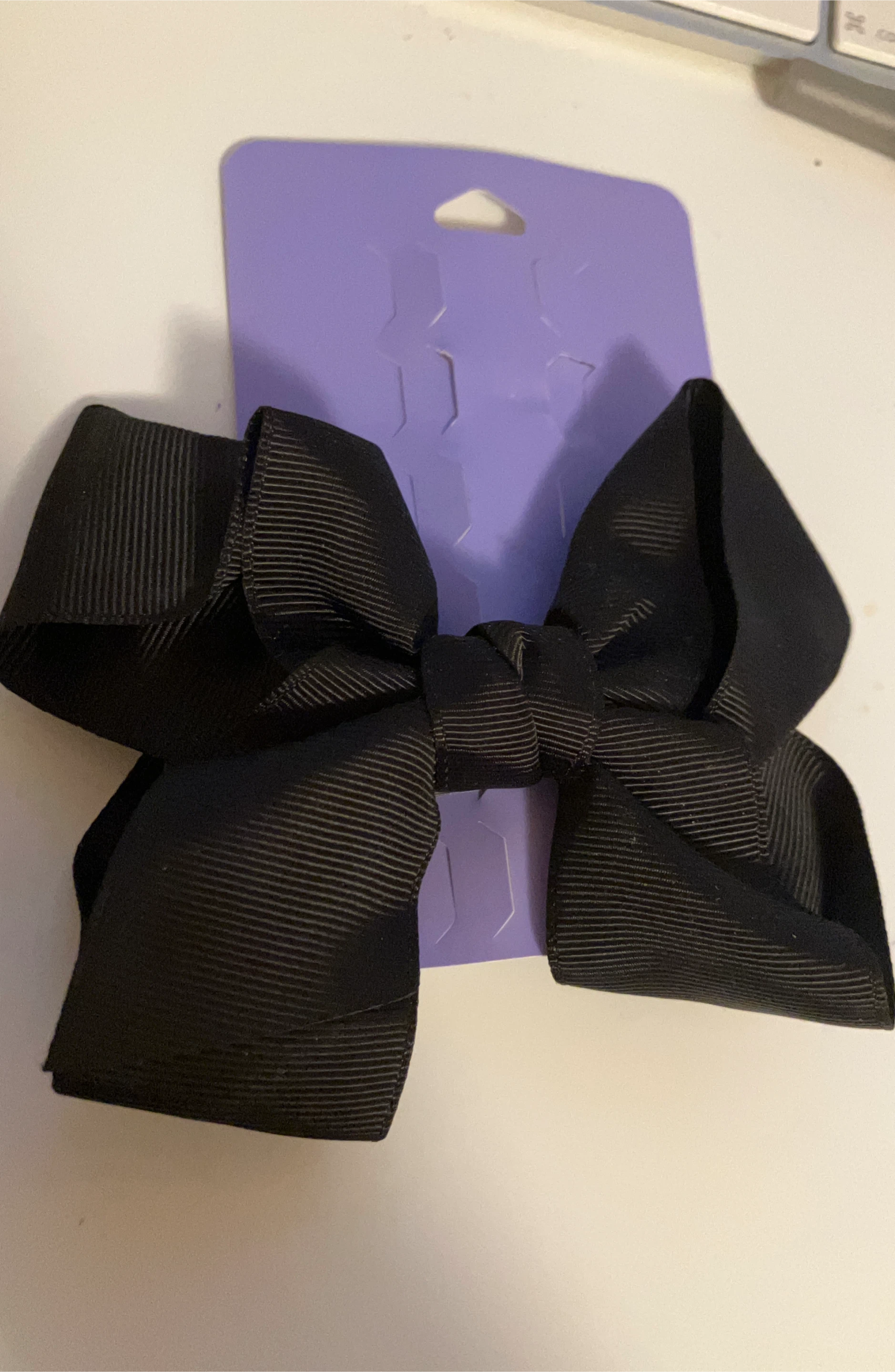 Black Hair Bow clip thumbnail