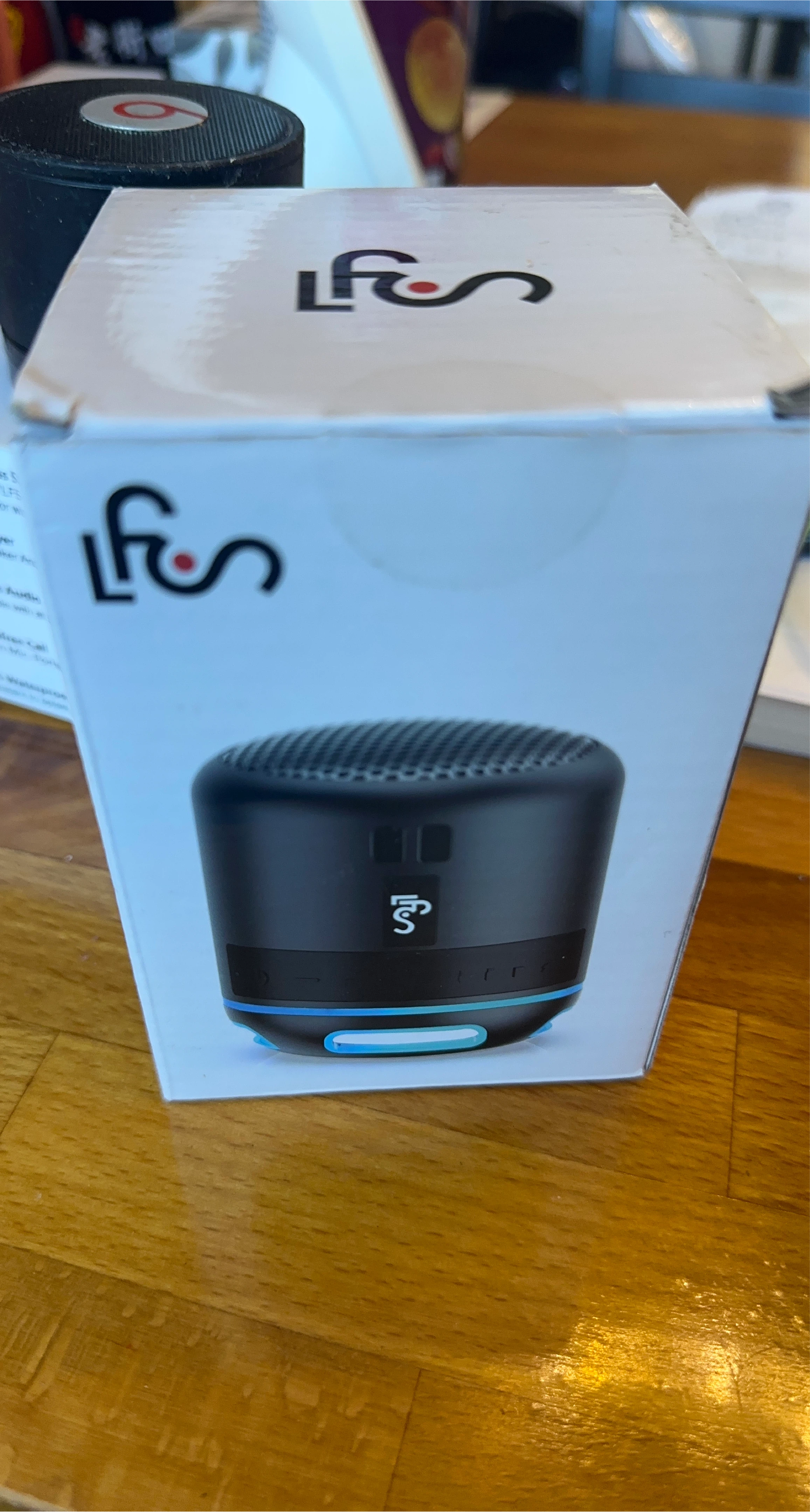 LFOS Portable Bluetooth Speaker - Black thumbnail