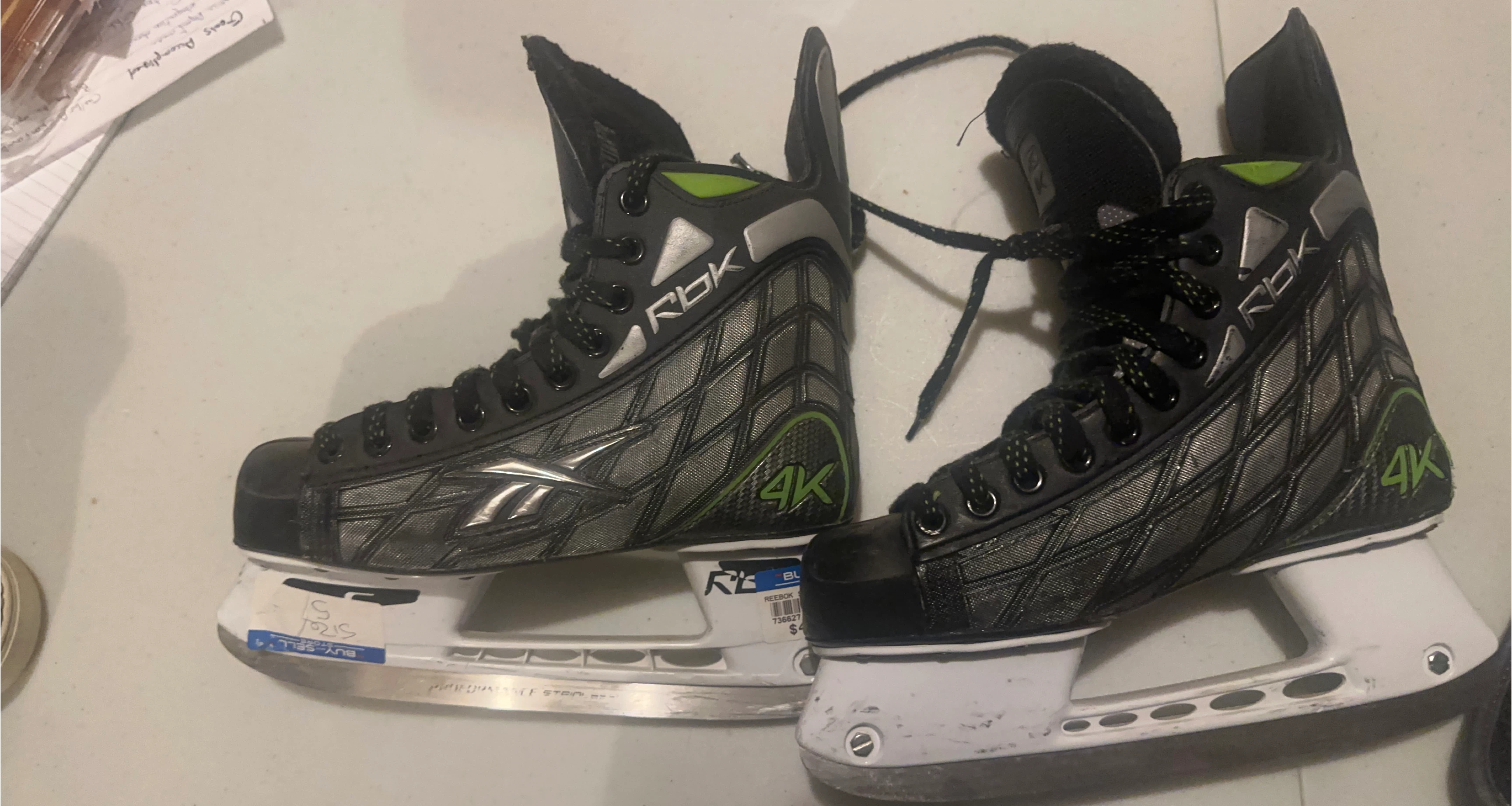 Reebok RBK 4K Ice Hockey Skates - Size 5 thumbnail