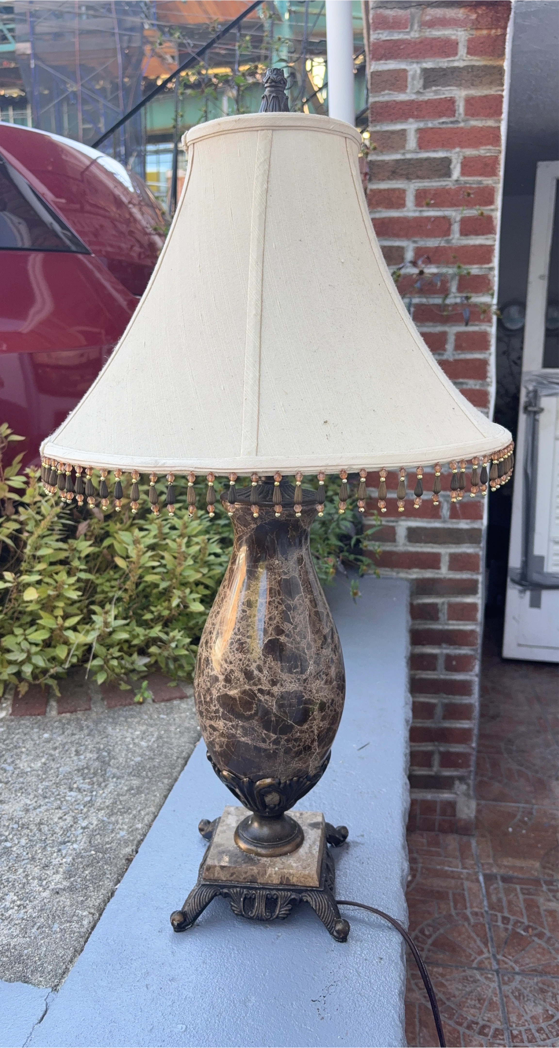 Elegant Table Lamp with Marble Base thumbnail