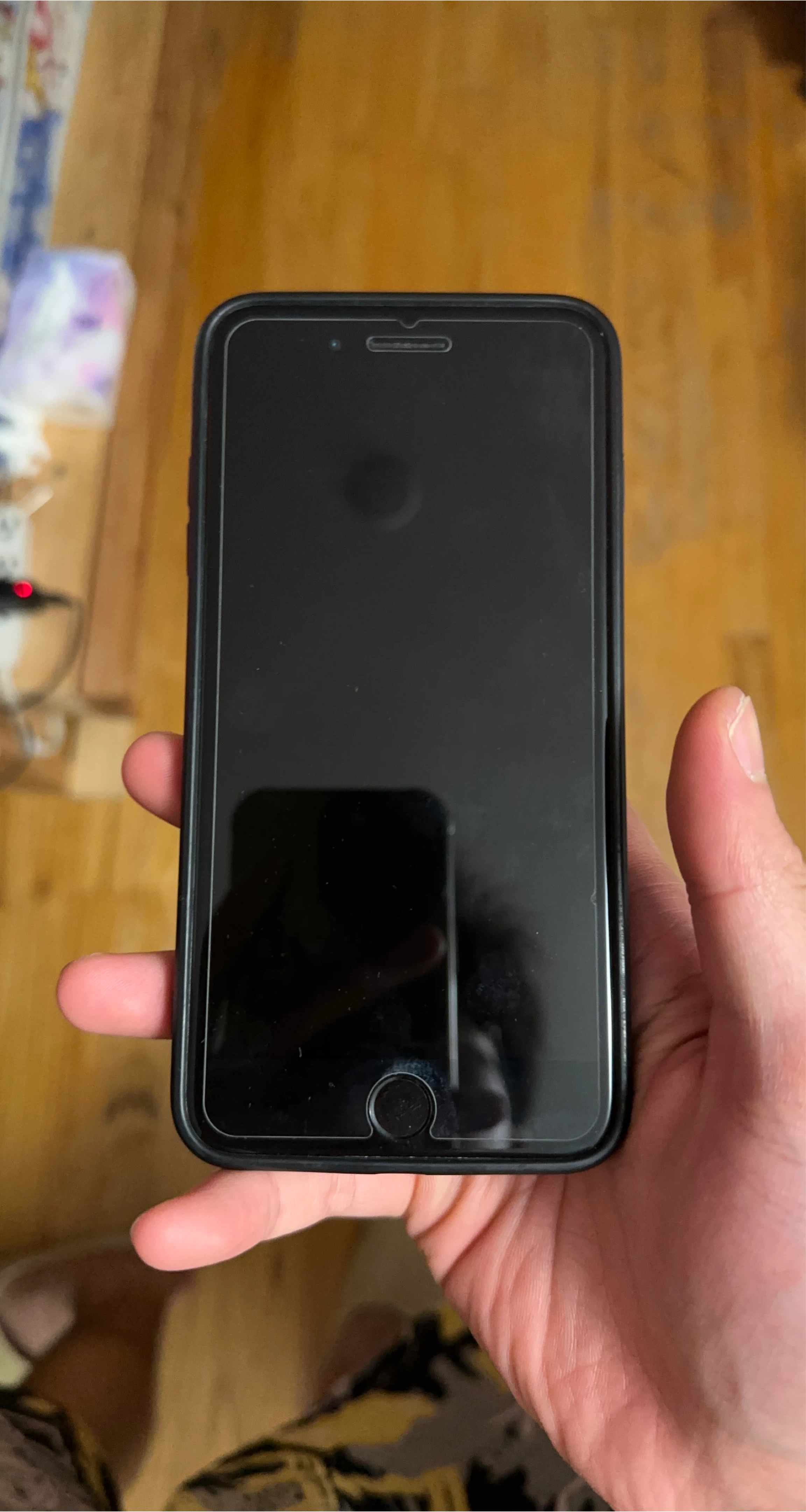 Black iPhone 8 Plus thumbnail