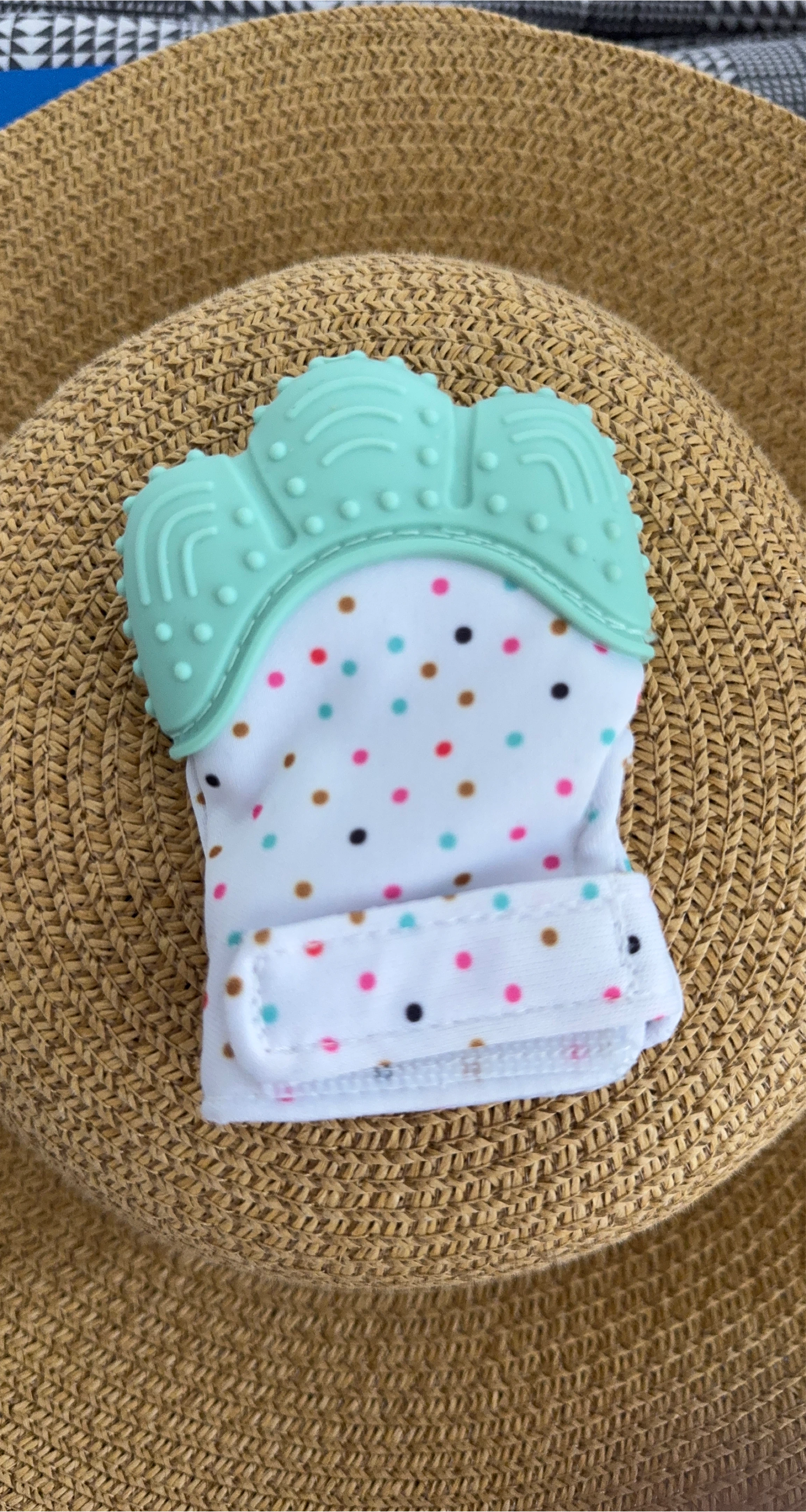 Baby Teething Mitten - Great Condition! thumbnail