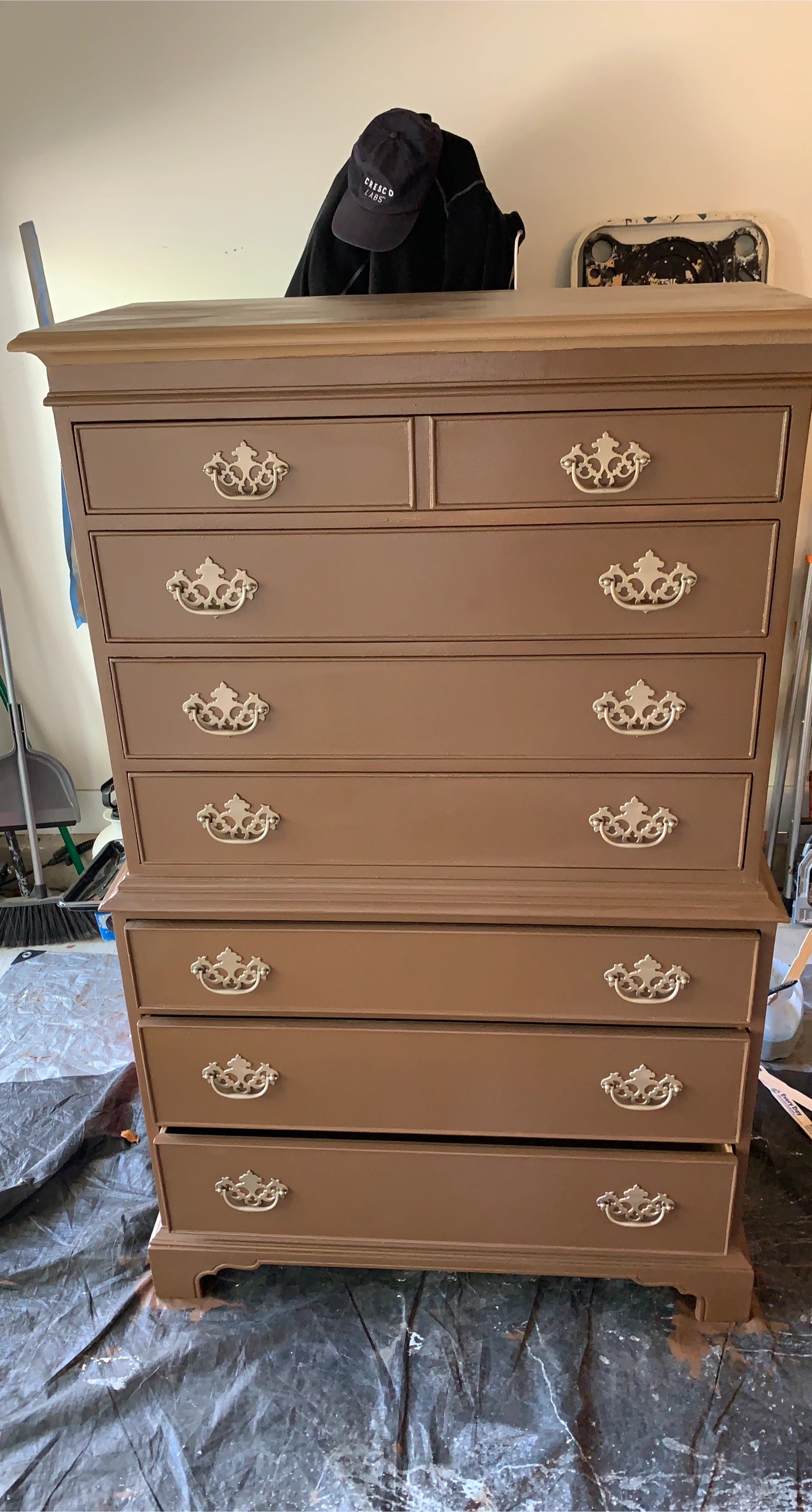 Drexel Heritage 18th Century Chest of Drawers thumbnail