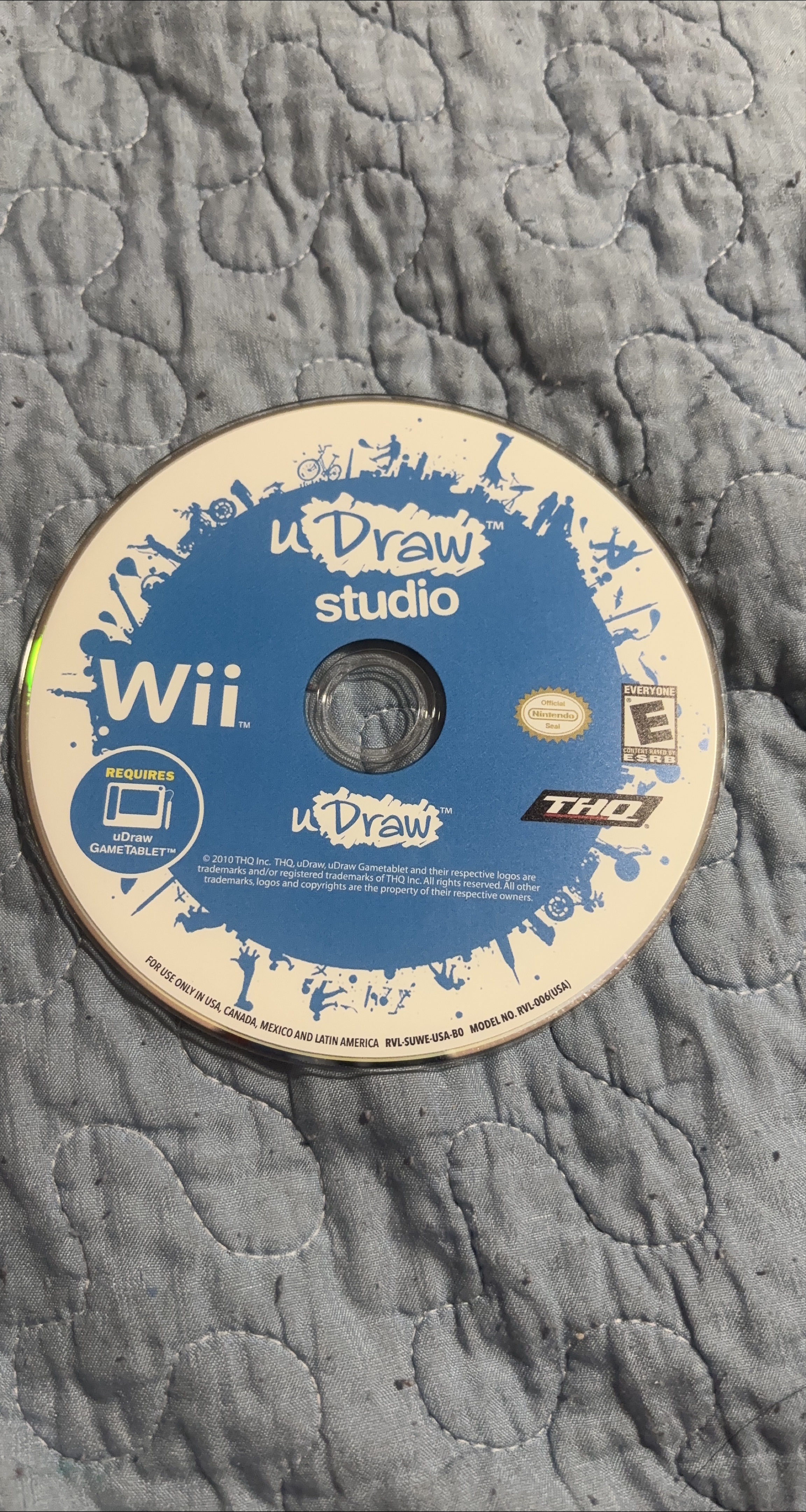 uDraw Studio Wii Game Disc thumbnail