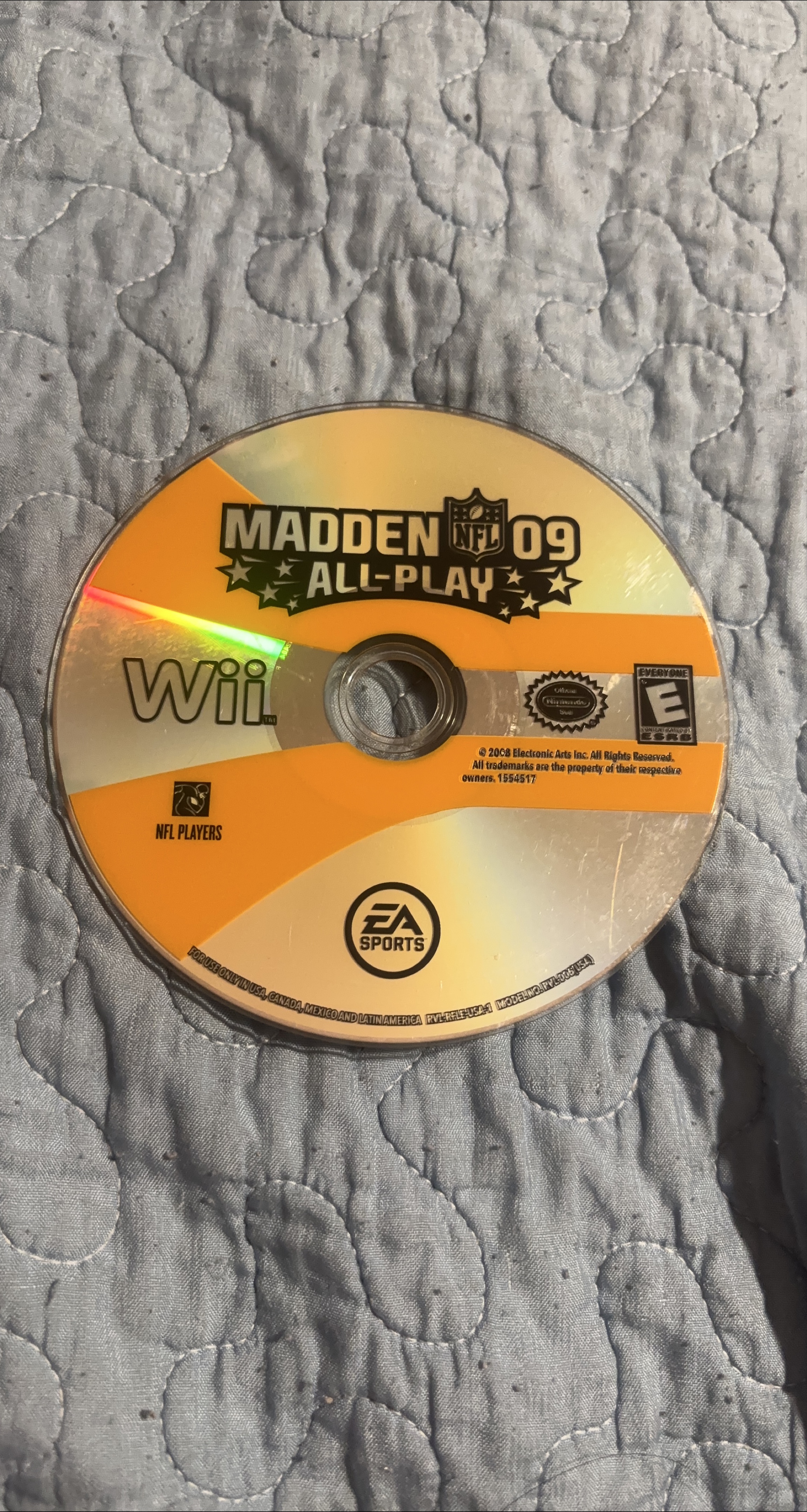 Madden NFL 09 All-Play Wii Game thumbnail