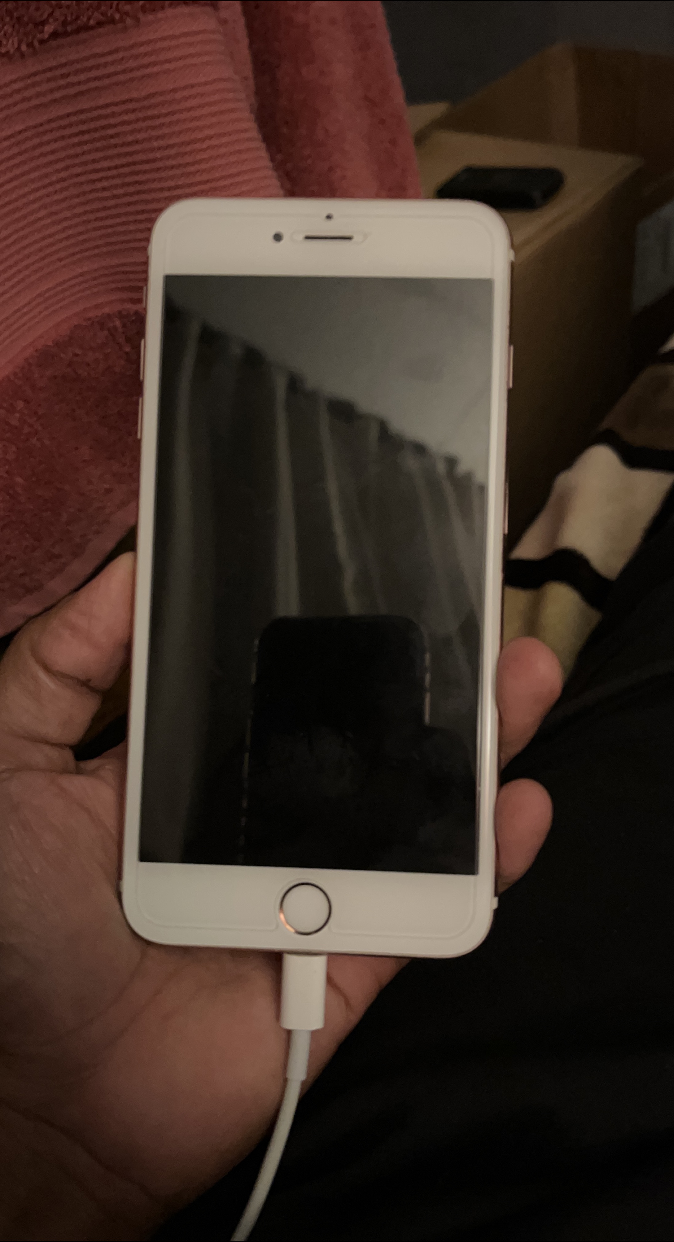 iPhone 8 Plus White thumbnail