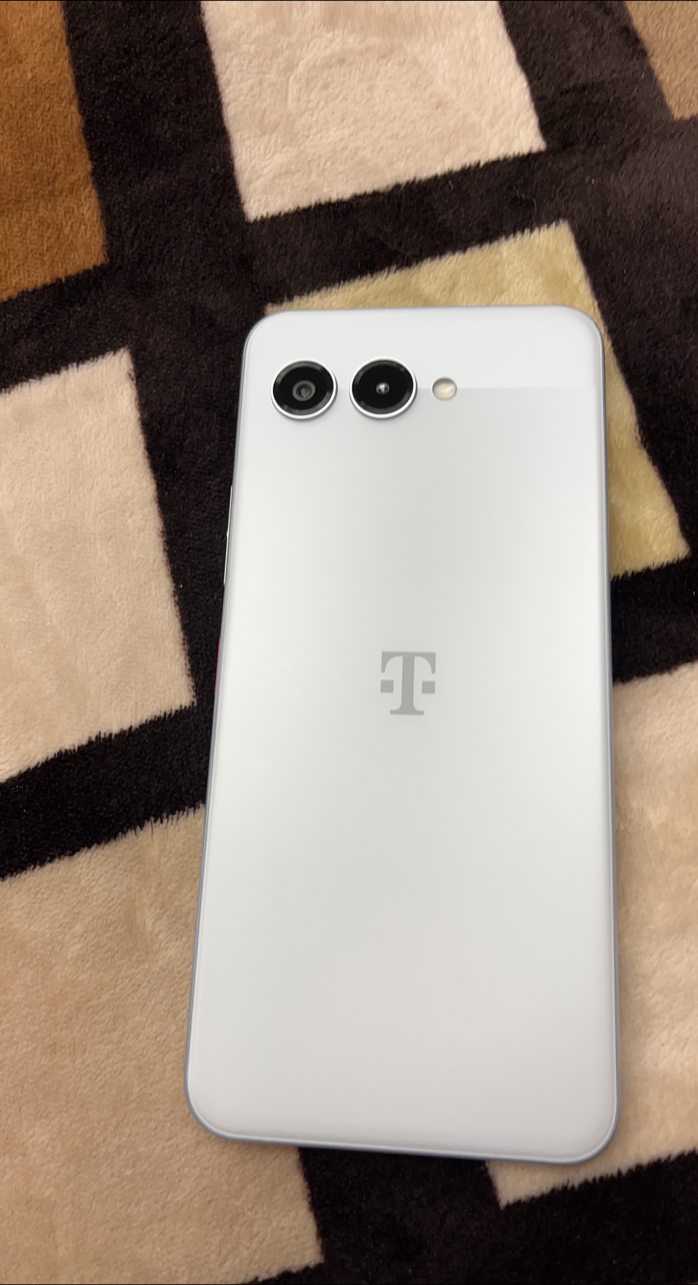 T-Mobile REVVL 6 Pro 5G thumbnail