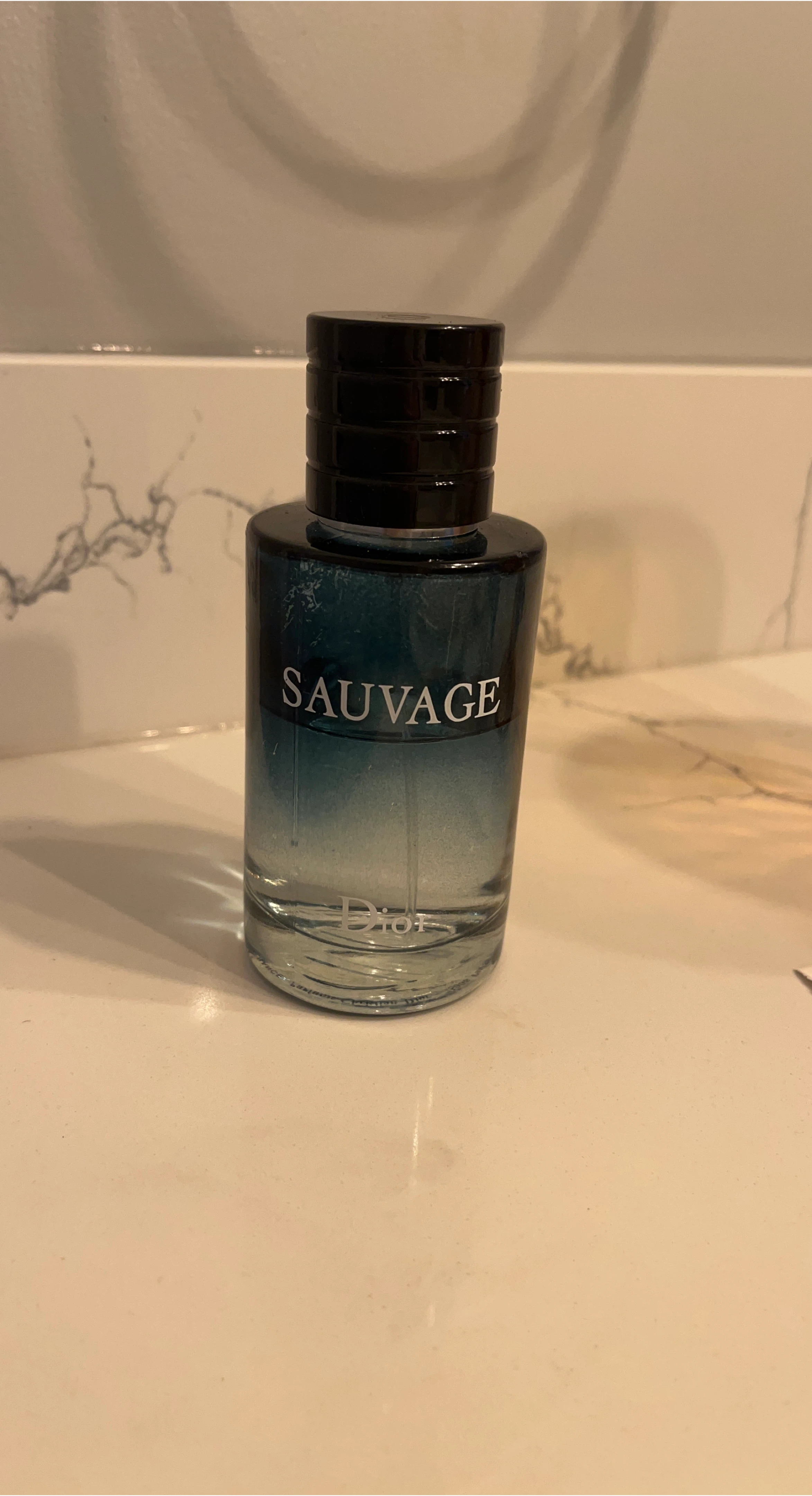 Dior Sauvage Eau de Toilette thumbnail