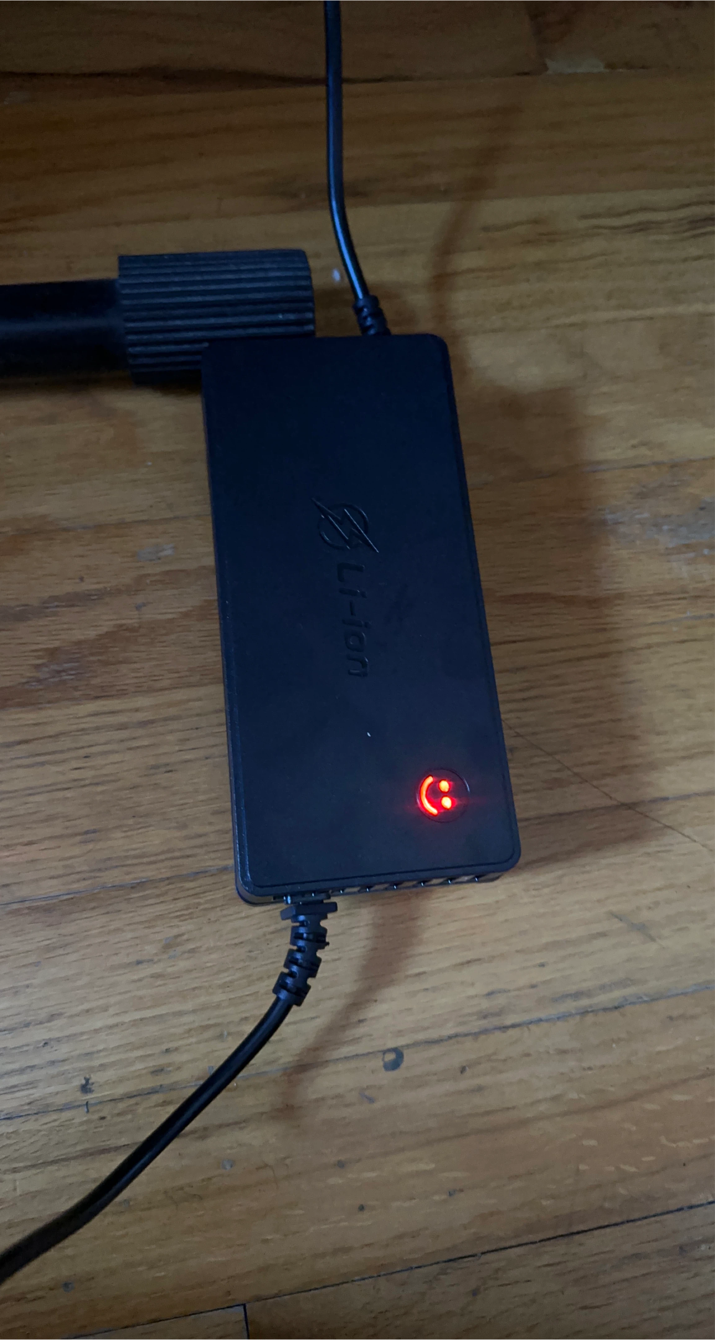 Li-ion Battery Charger thumbnail
