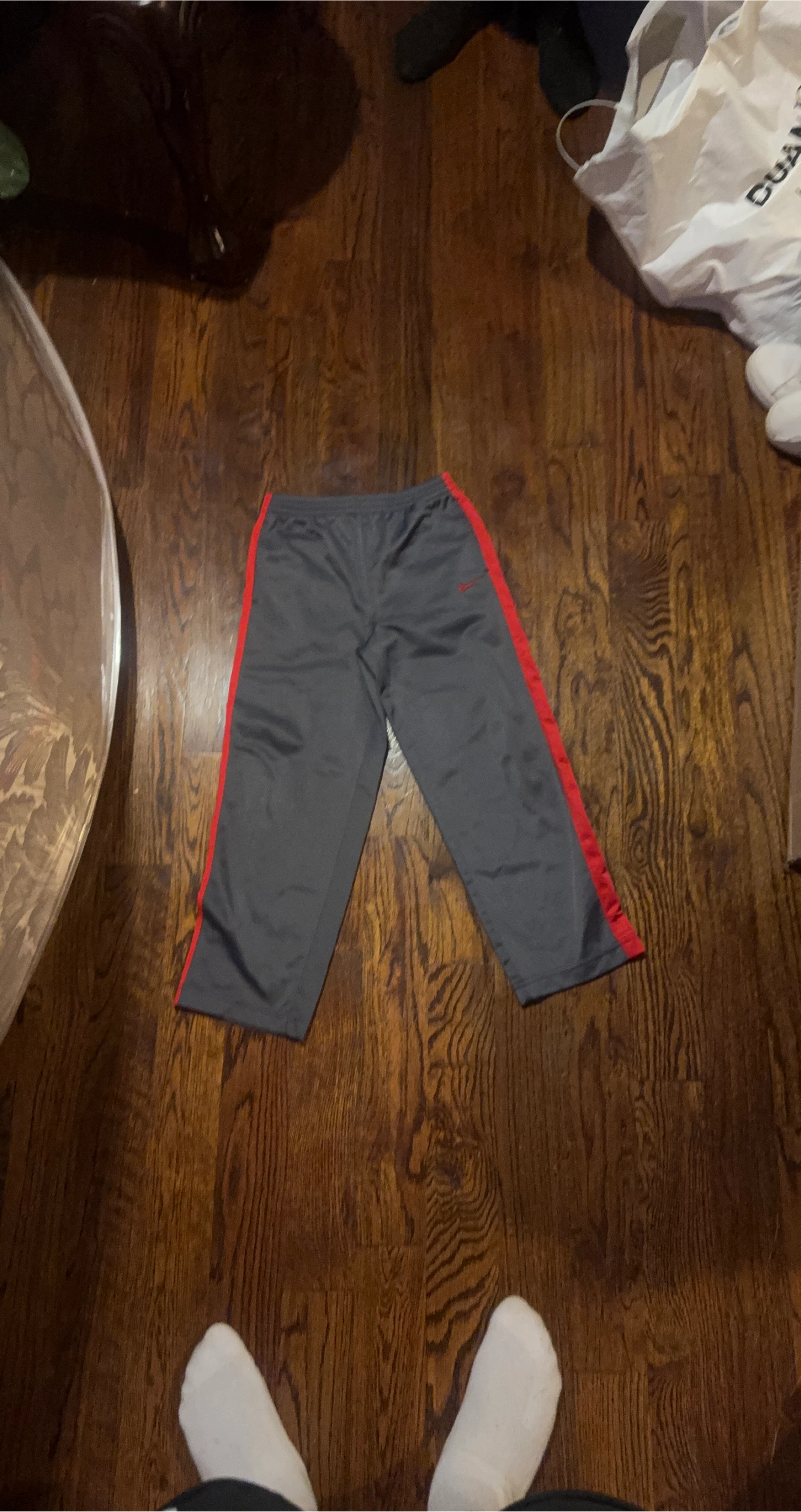Nike Gray & Red Athletic Pants - Size 7 thumbnail