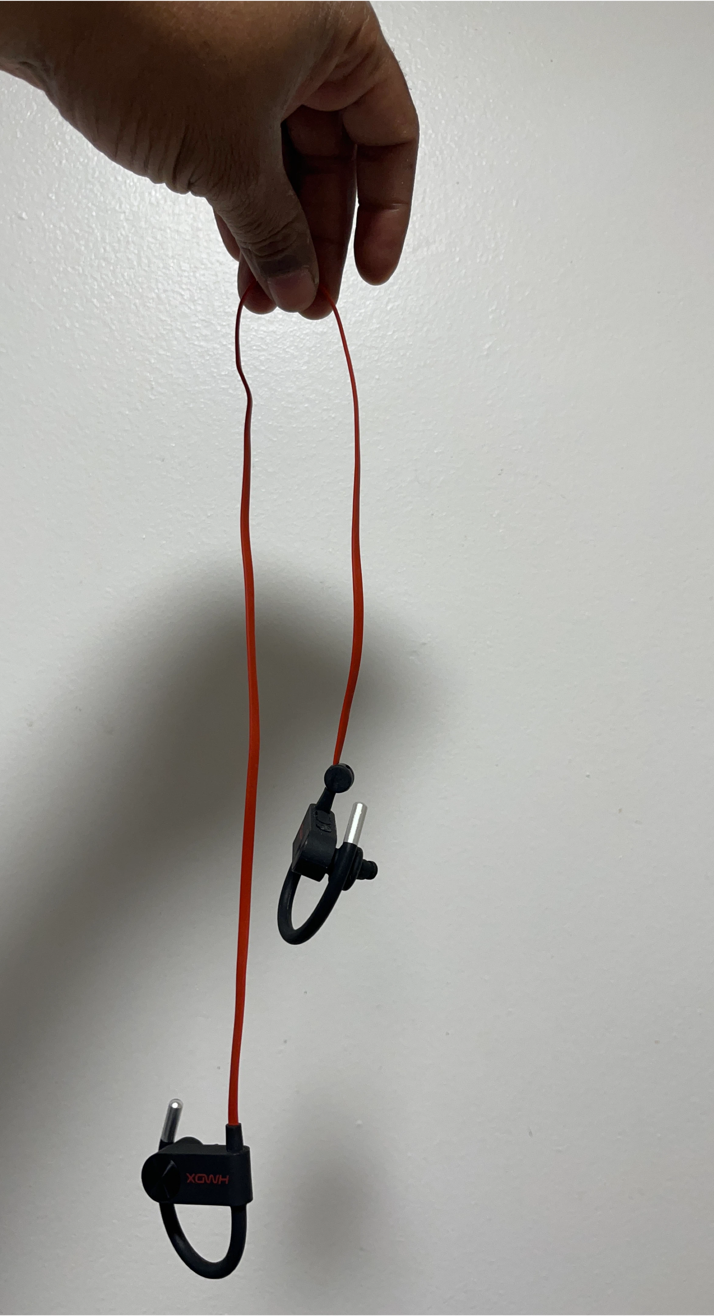 HMOX HB-EP300 Bluetooth Headphones - Black & Red