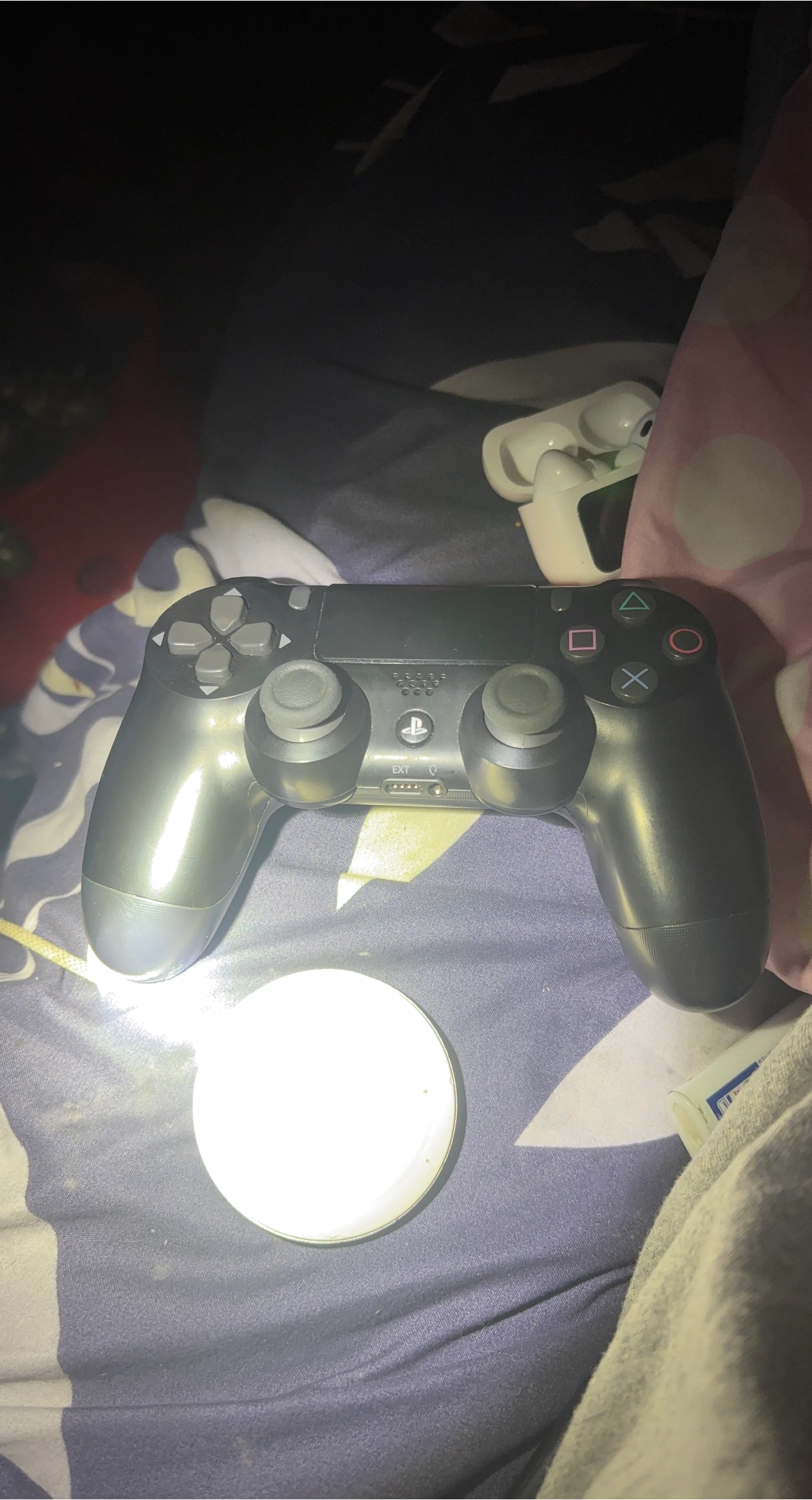 PlayStation 4 (PS4) Controller thumbnail