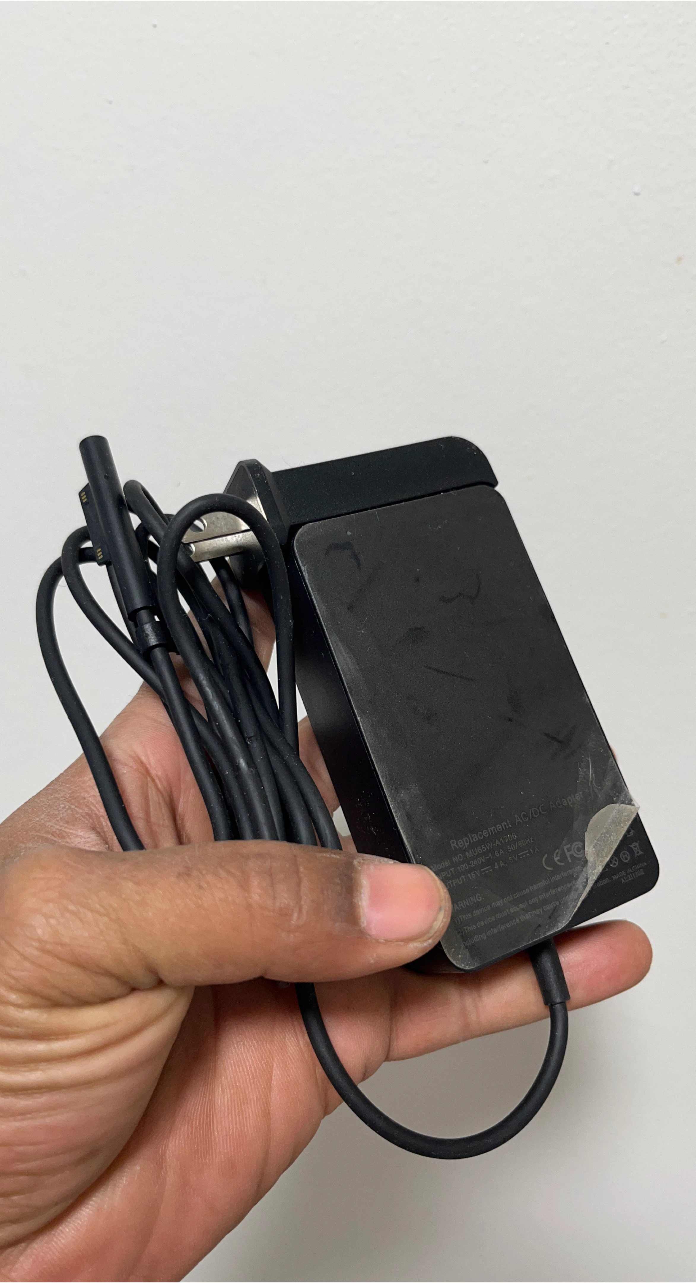 Microsoft Surface AC/DC Adapter thumbnail