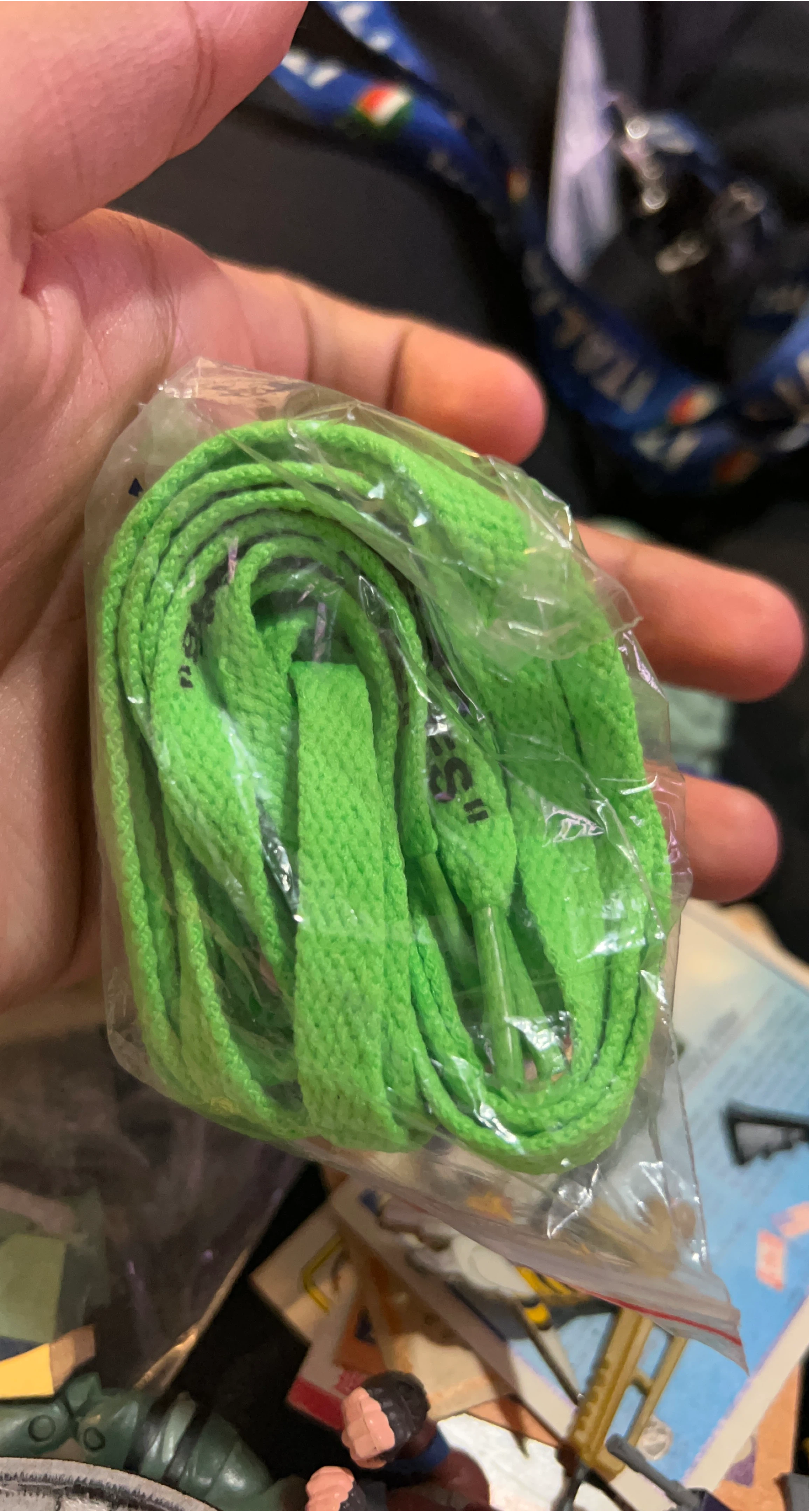 Off-White Neon Green Shoelaces - New thumbnail