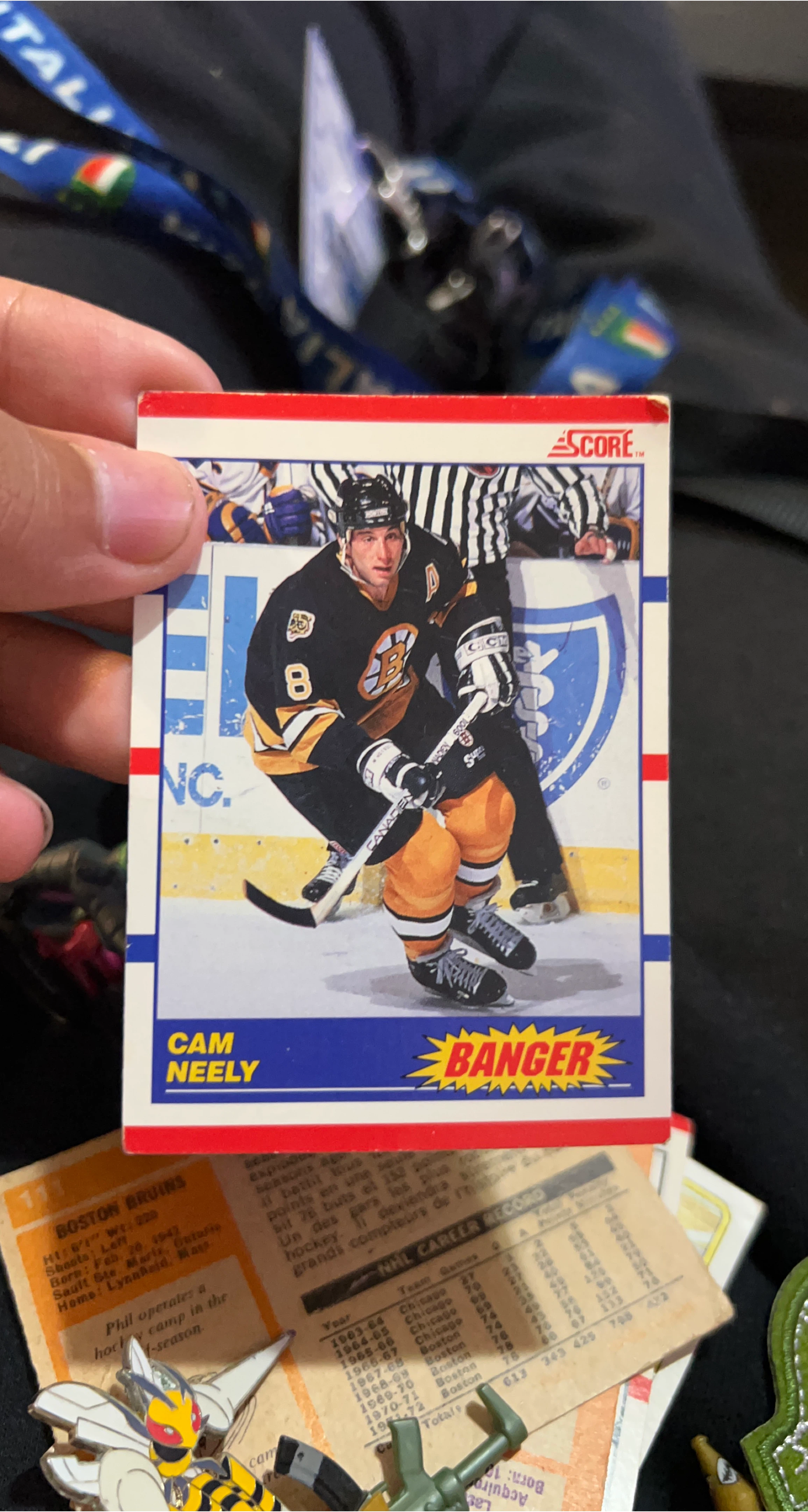 Cam Neely Score Hockey Card - Boston Bruins image indicator(1)