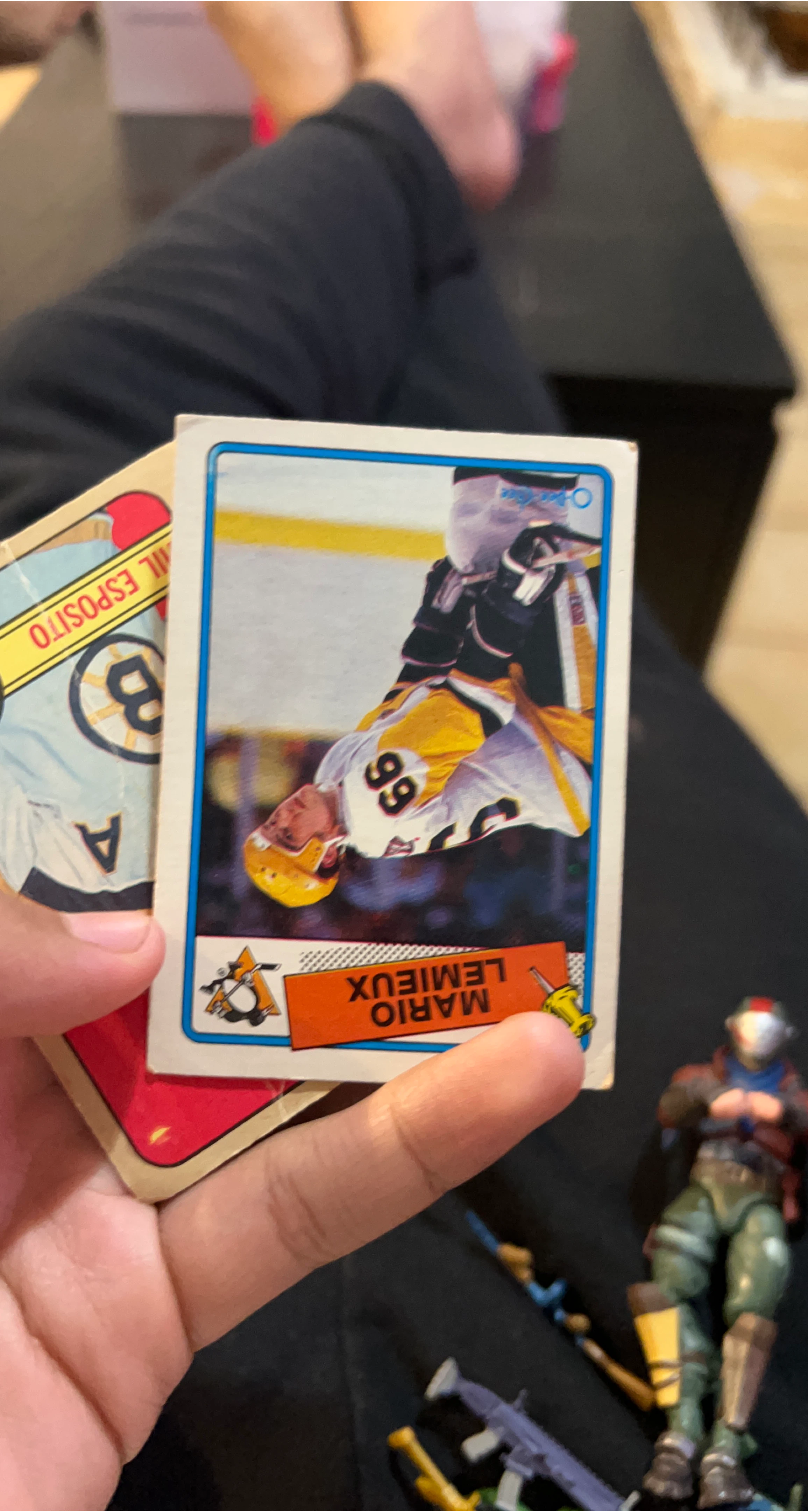 Vintage Mario Lemieux Hockey Card thumbnail