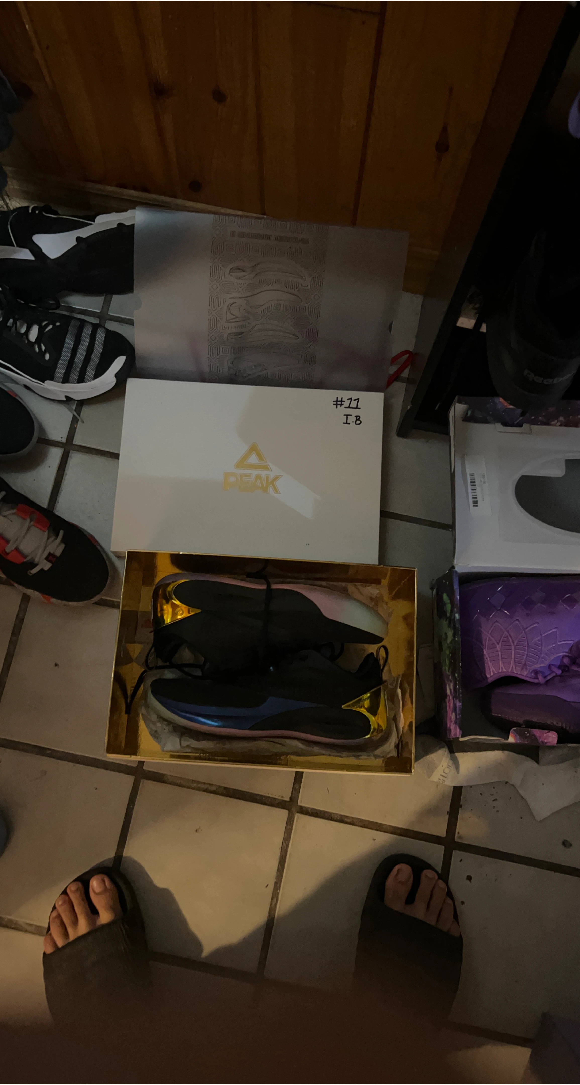 Peak Basketball Shoes thumbnail