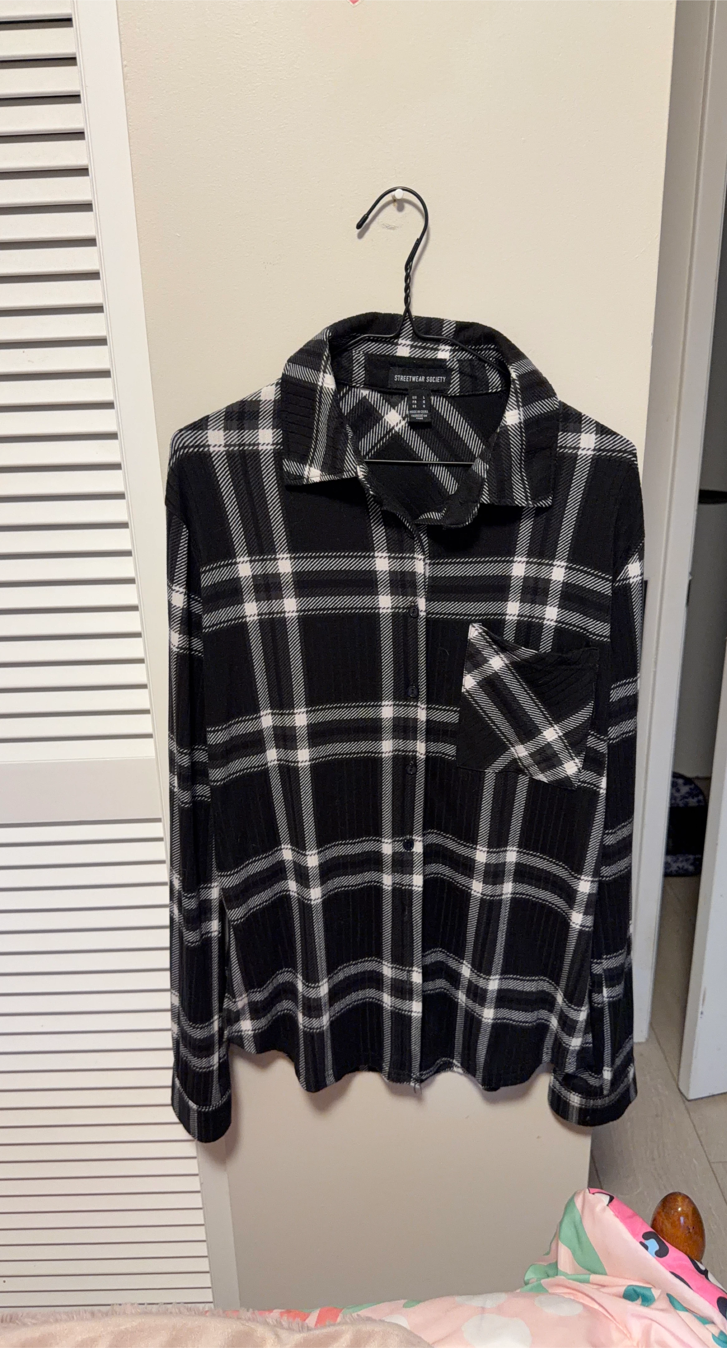 Streetwear Society Plaid Flannel - Size L thumbnail