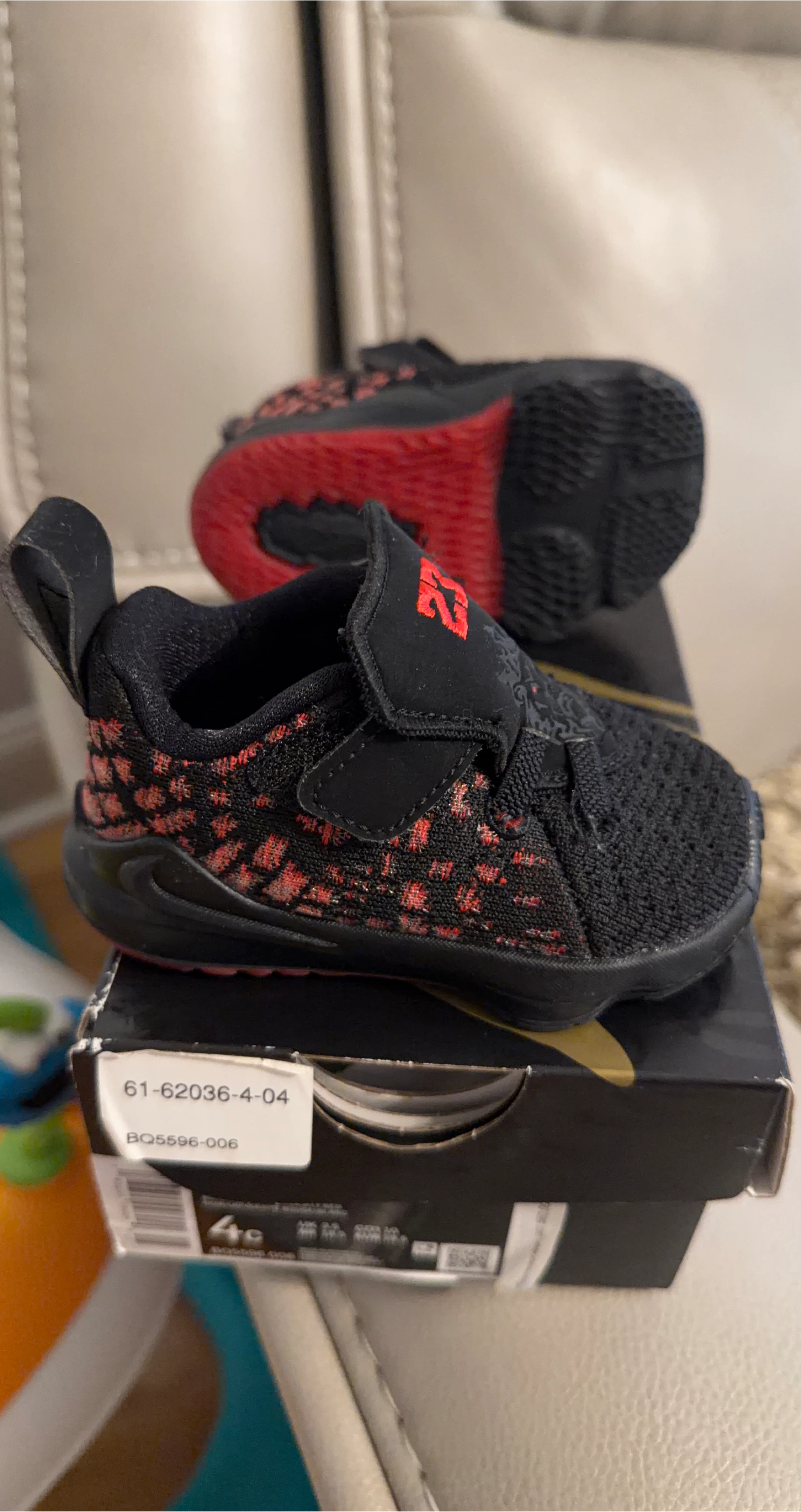 Nike LeBron Witness 8 Toddler Shoes - Size 4C thumbnail