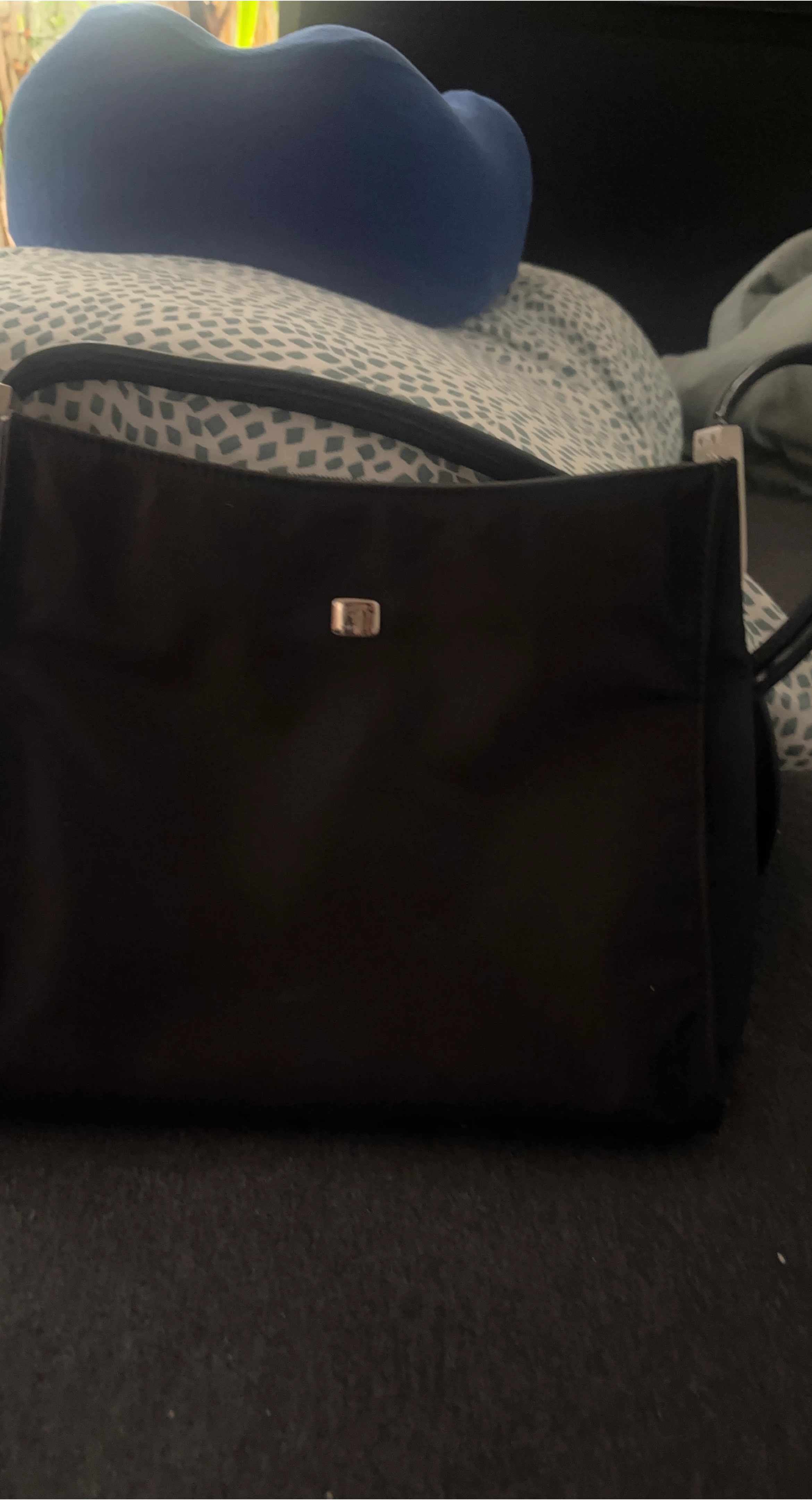 Black Handbag thumbnail