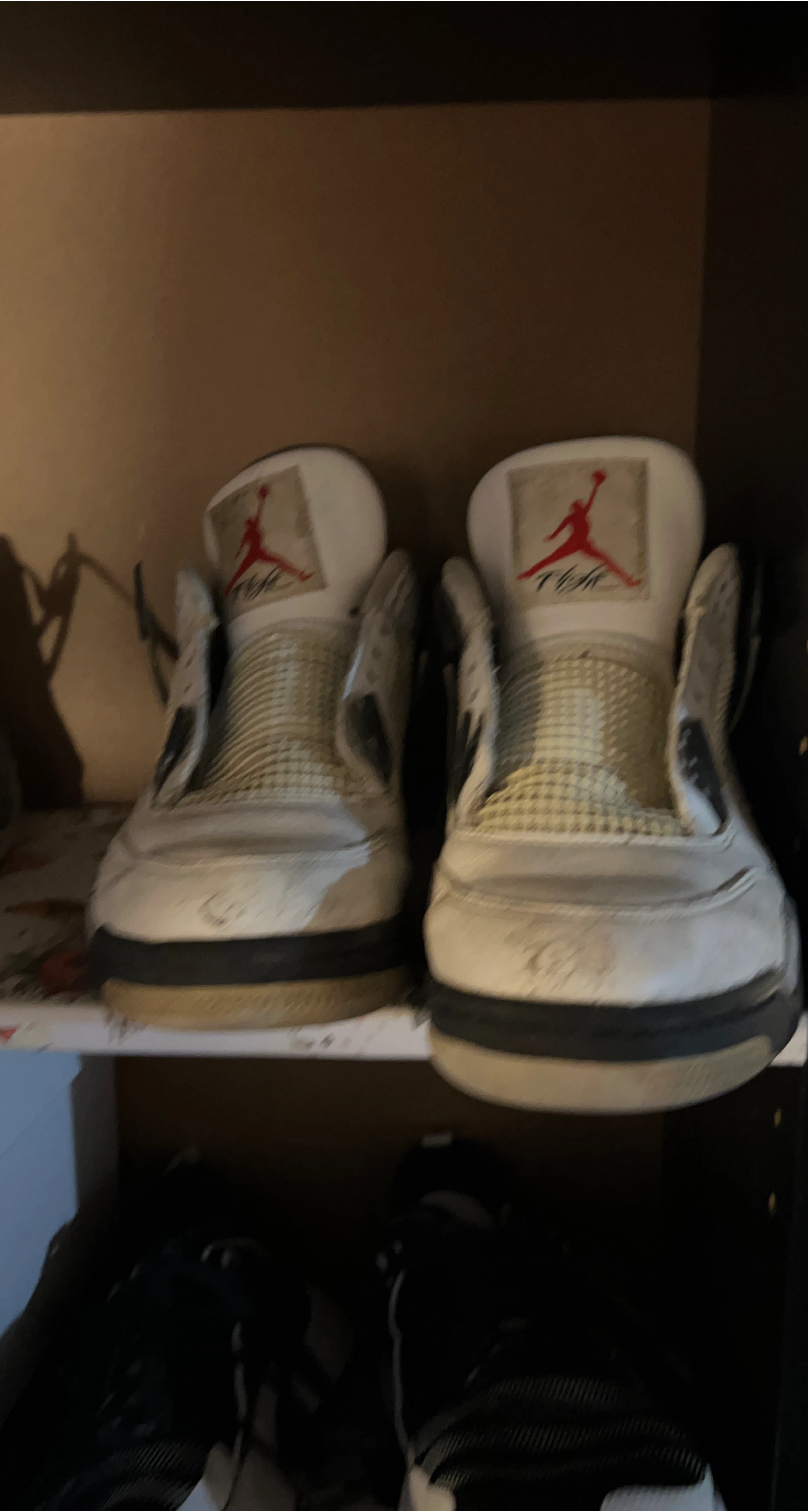Jordan 4 Retro White Oreo Sneakers image indicator(1)