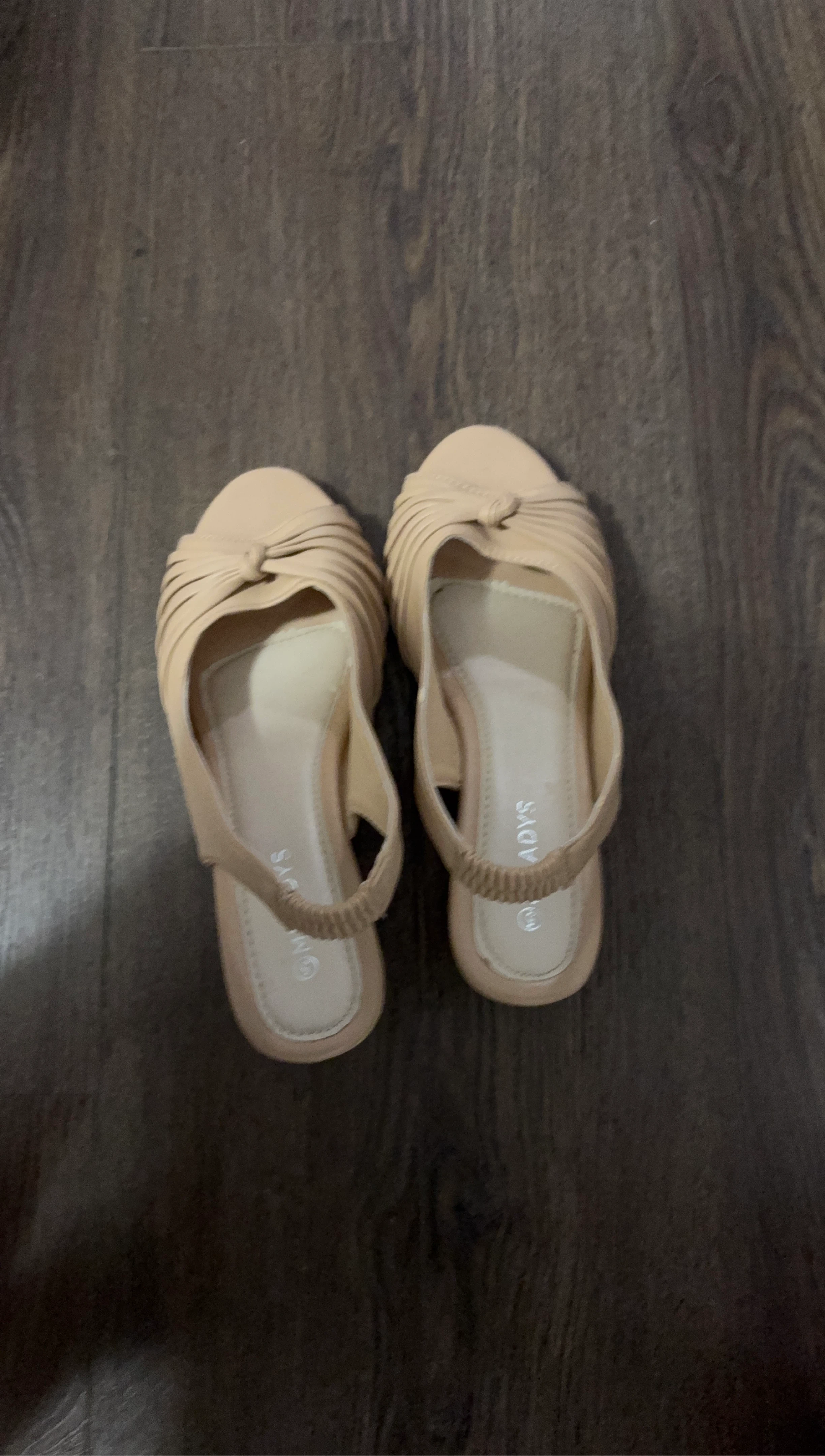 Ladies beige sandals thumbnail