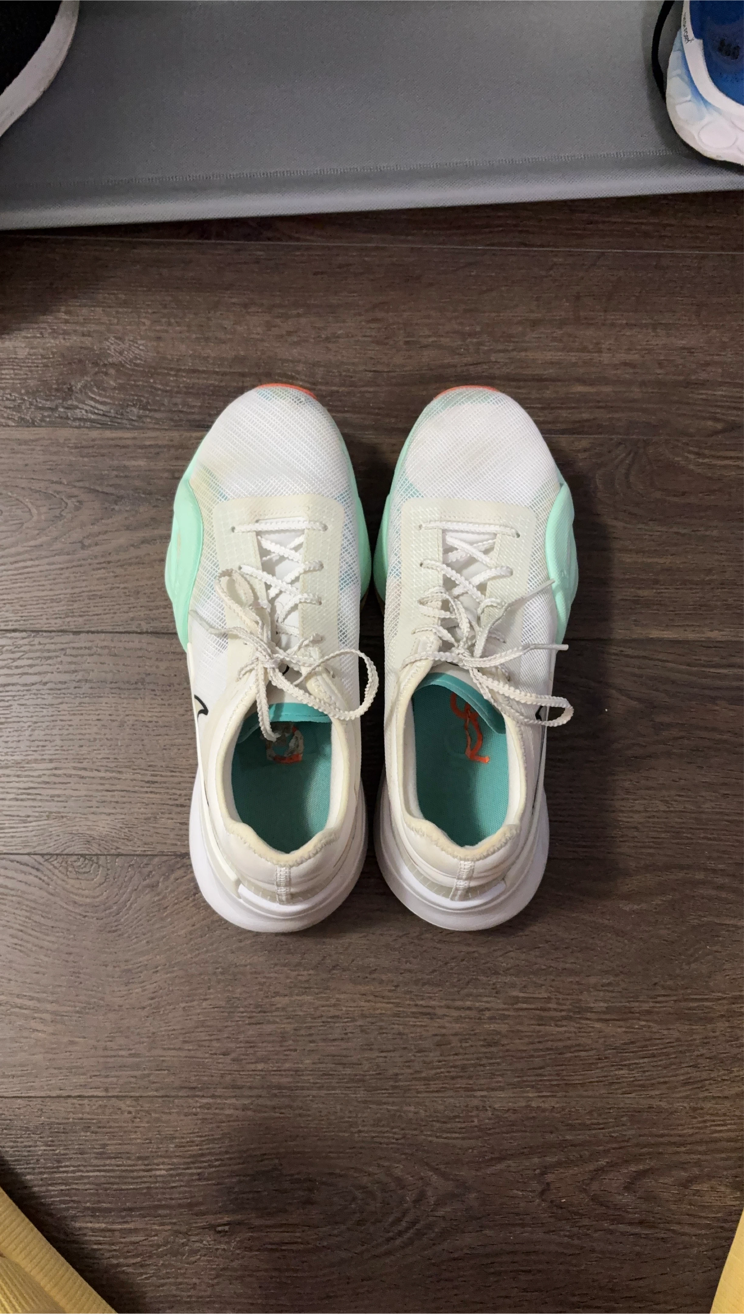White Running Shoes thumbnail