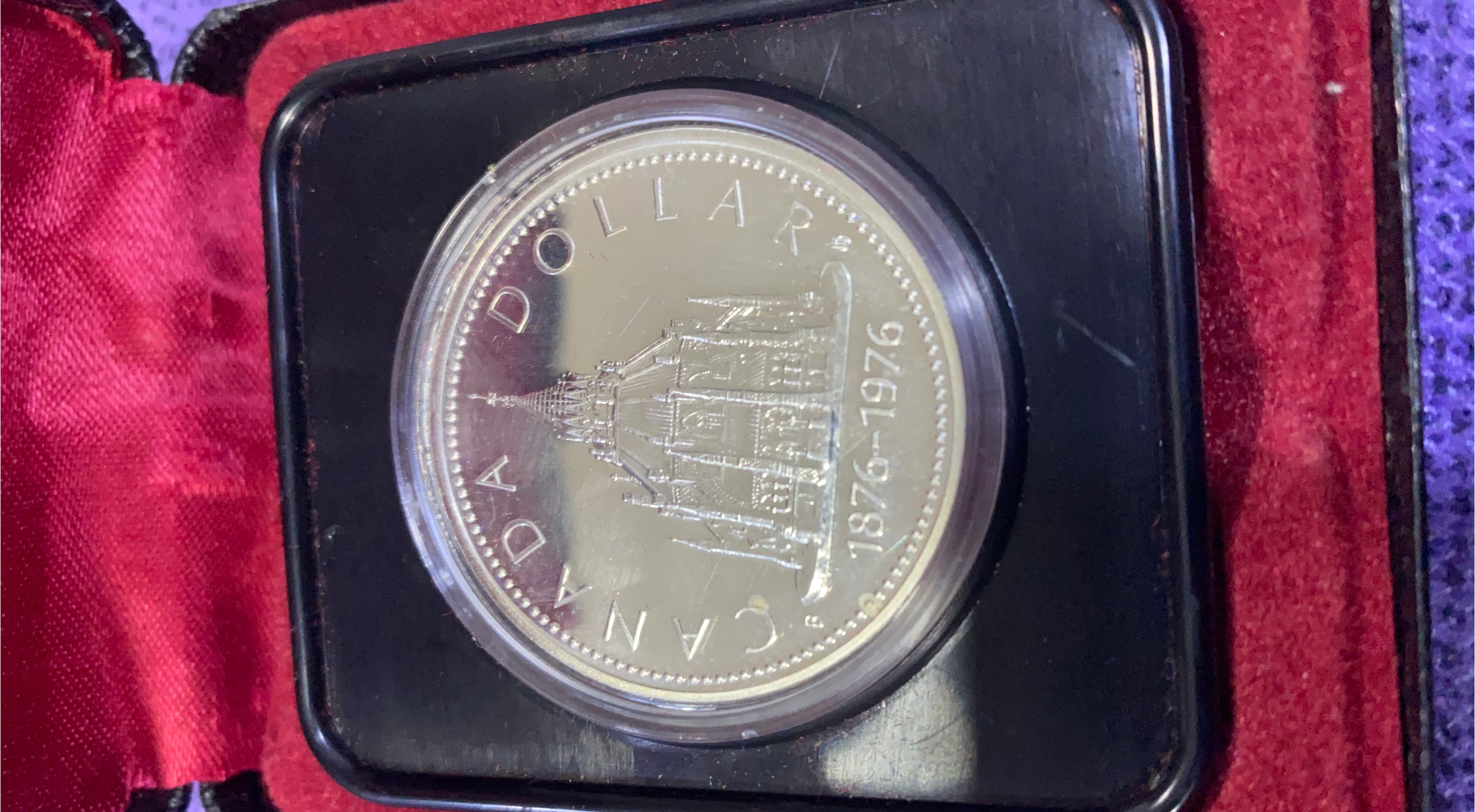 1976 Canada Dollar Coin - Habitat '76 thumbnail
