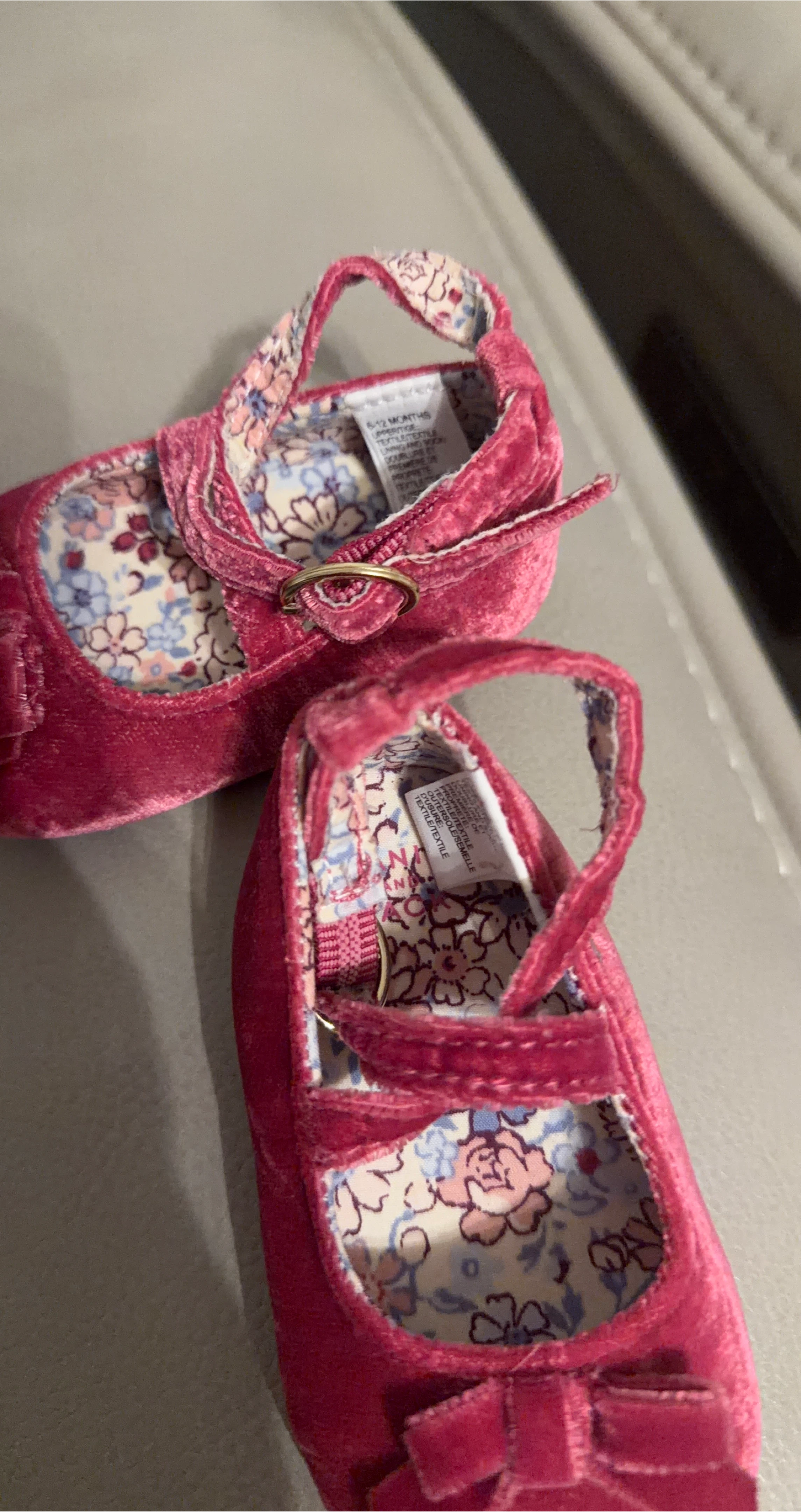 Baby Girl Shoes - Size 6-12 Months thumbnail