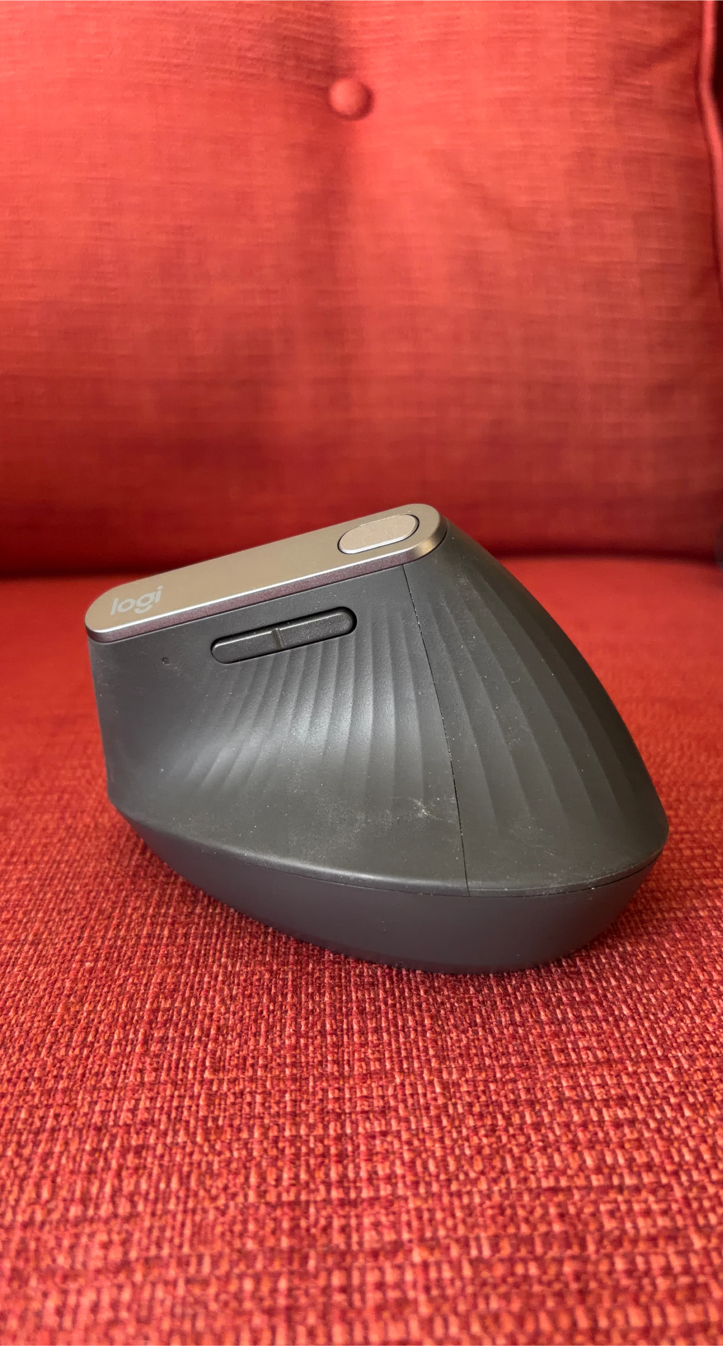 Logitech MX Vertical Ergonomic Mouse