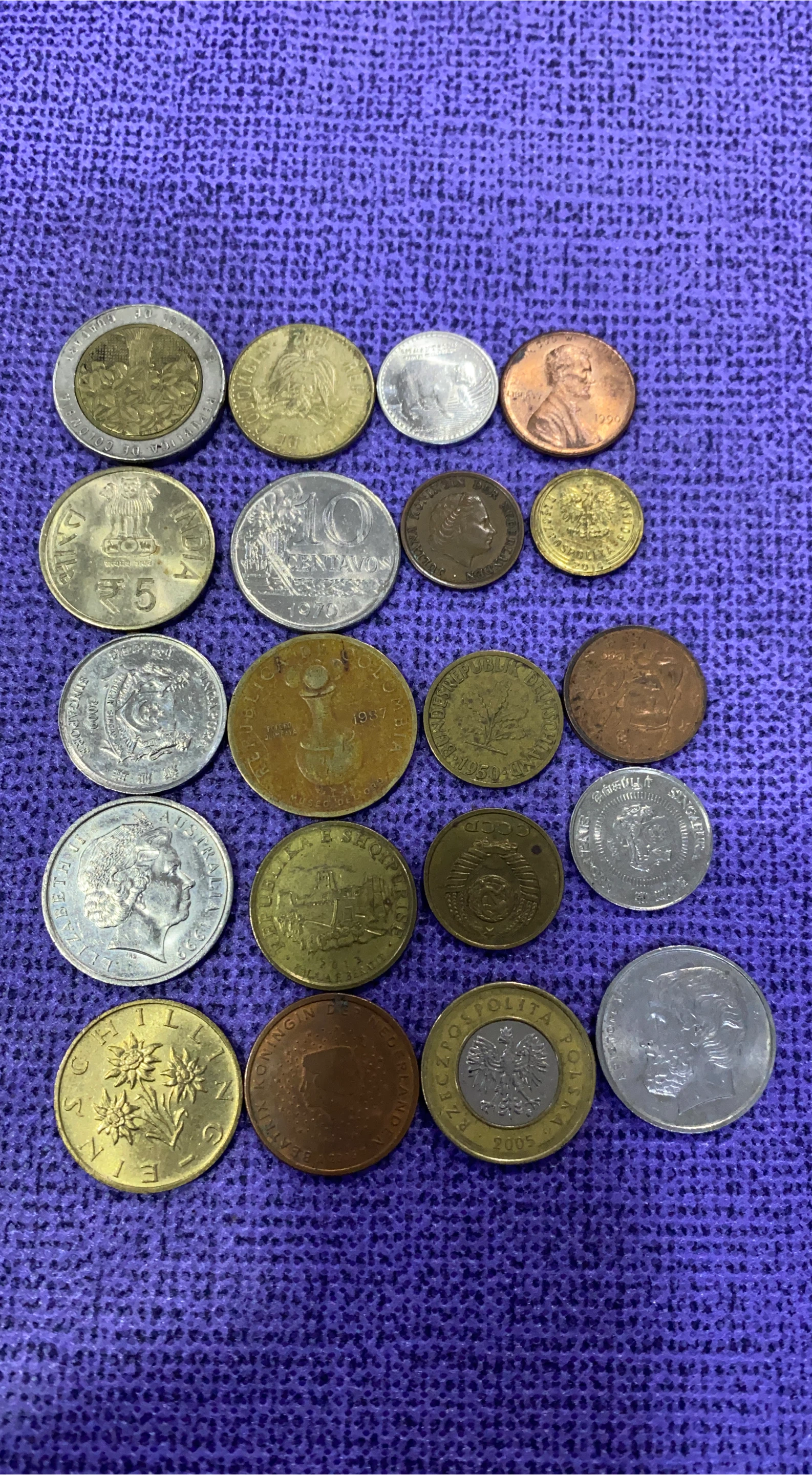 20 Assorted Foreign Coins thumbnail