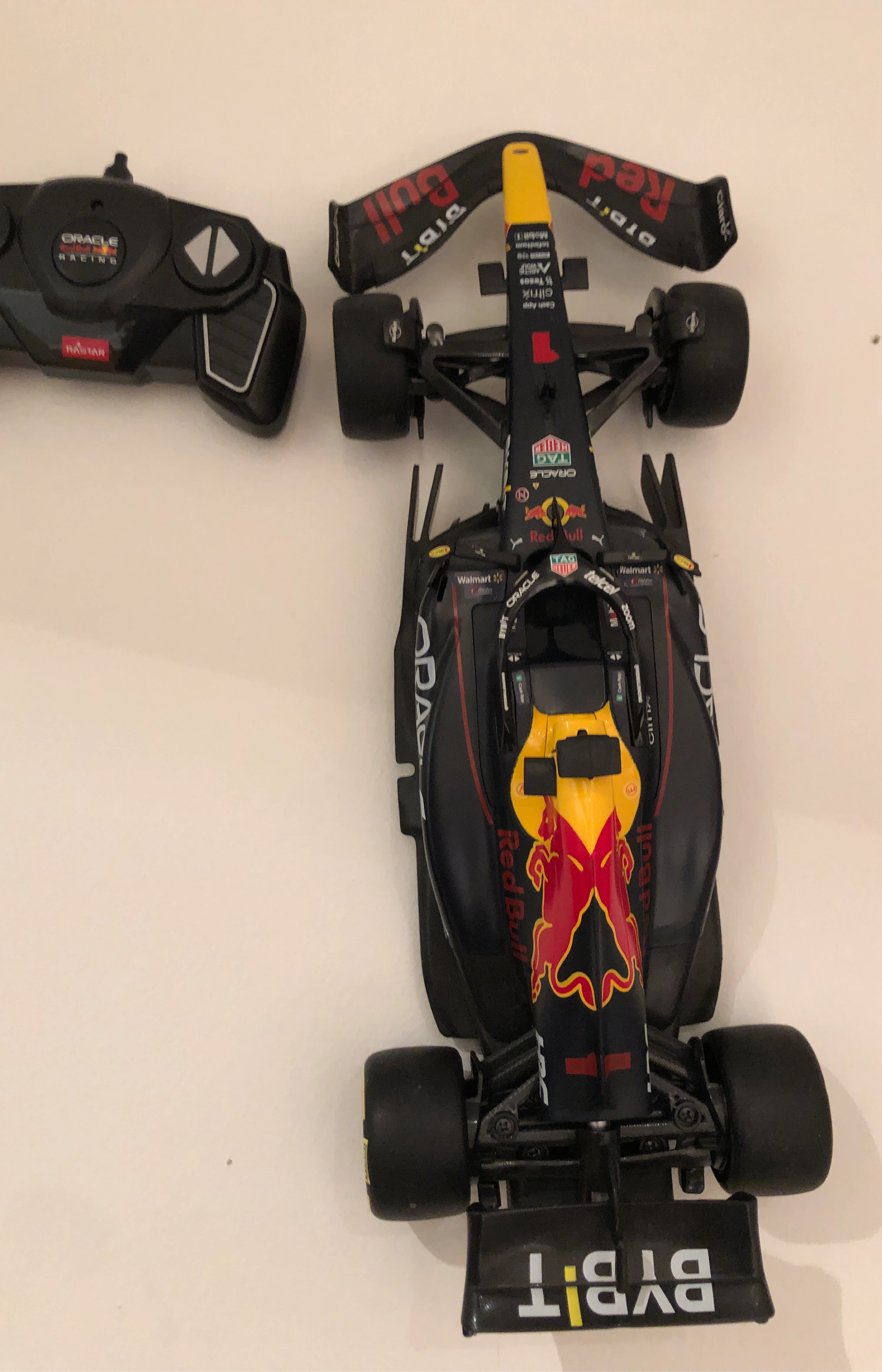 Red Bull Racing F1 Remote Control Car thumbnail