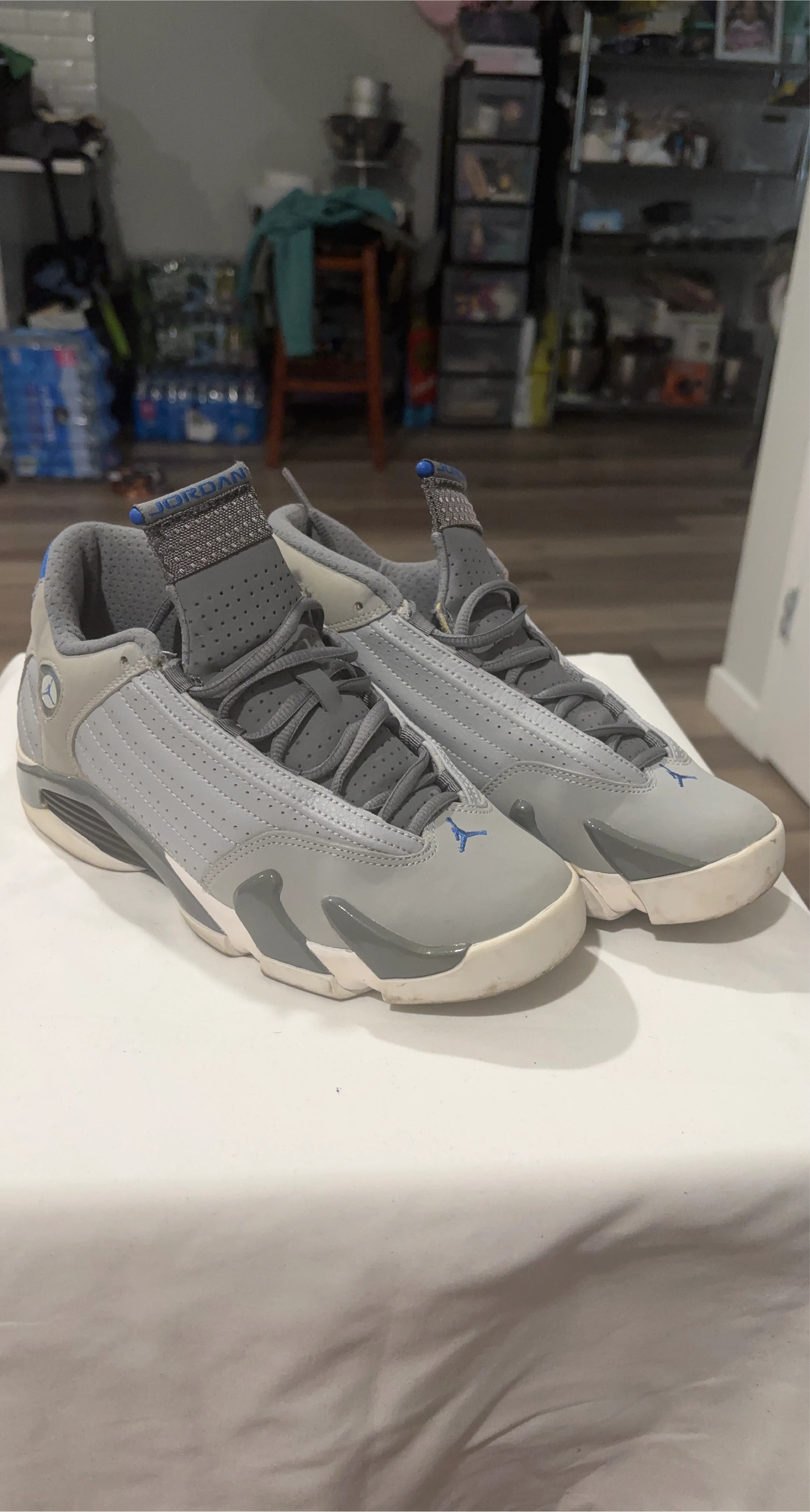 Jordan 14 Retro Grey/Blue Size 5.5Y - photo 2