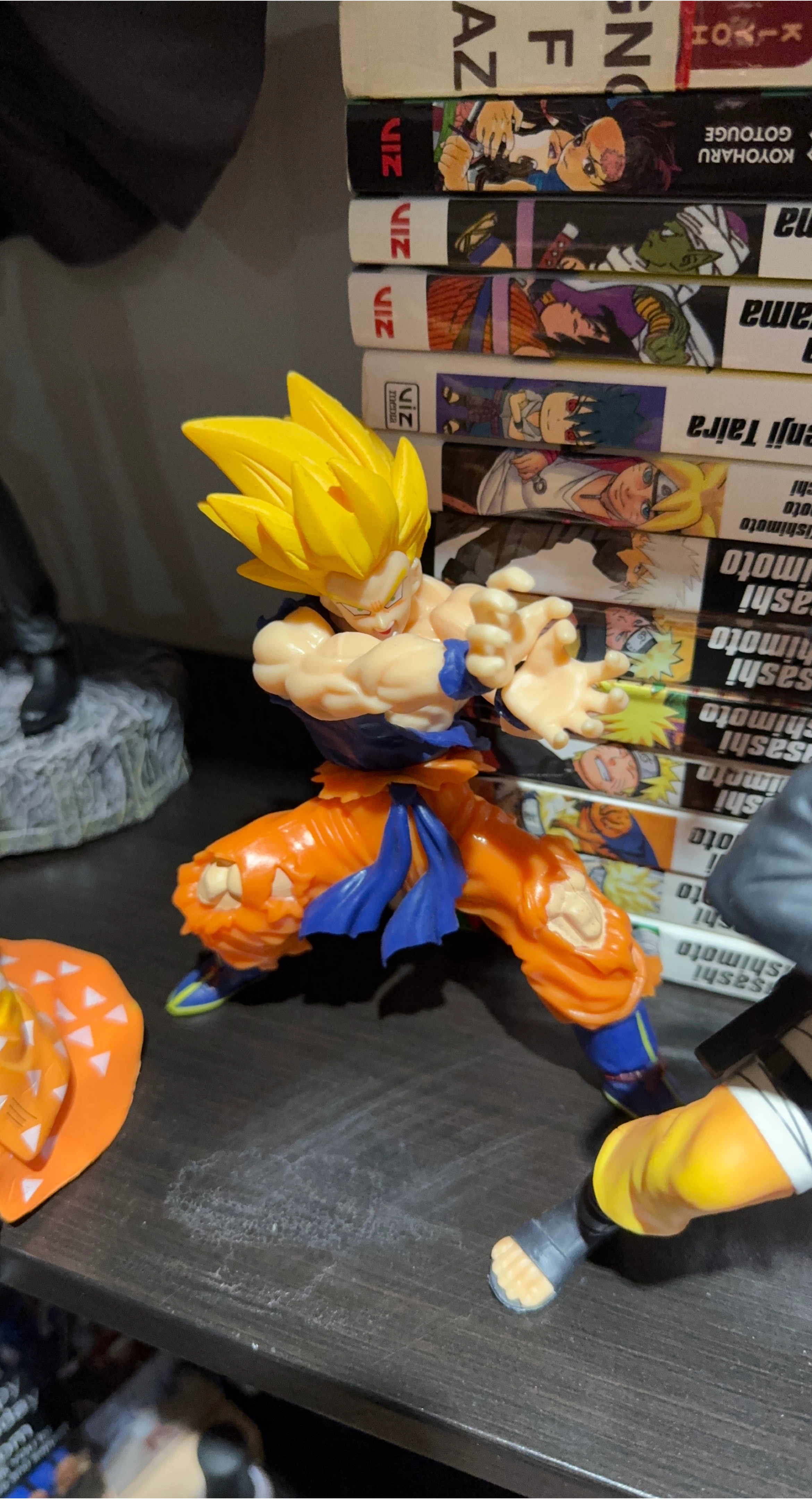 Dragon Ball Z Super Saiyan Goku Figure image indicator(1)