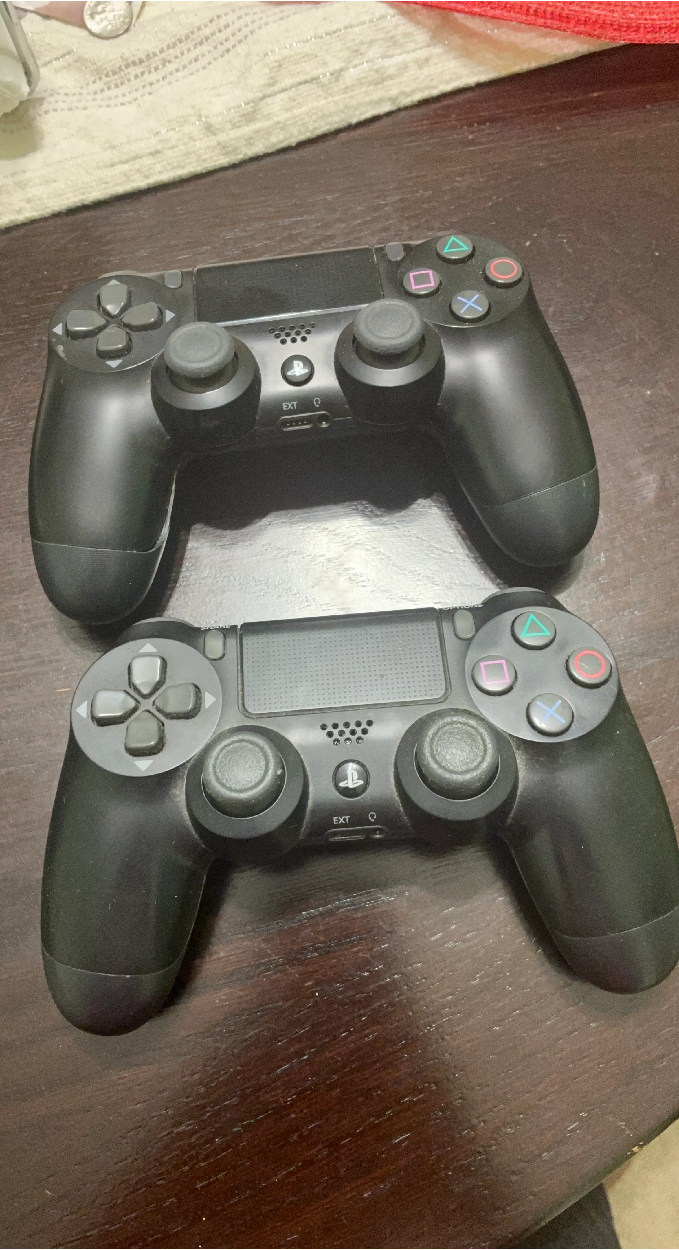 PlayStation 4 DualShock 4 Wireless Controller