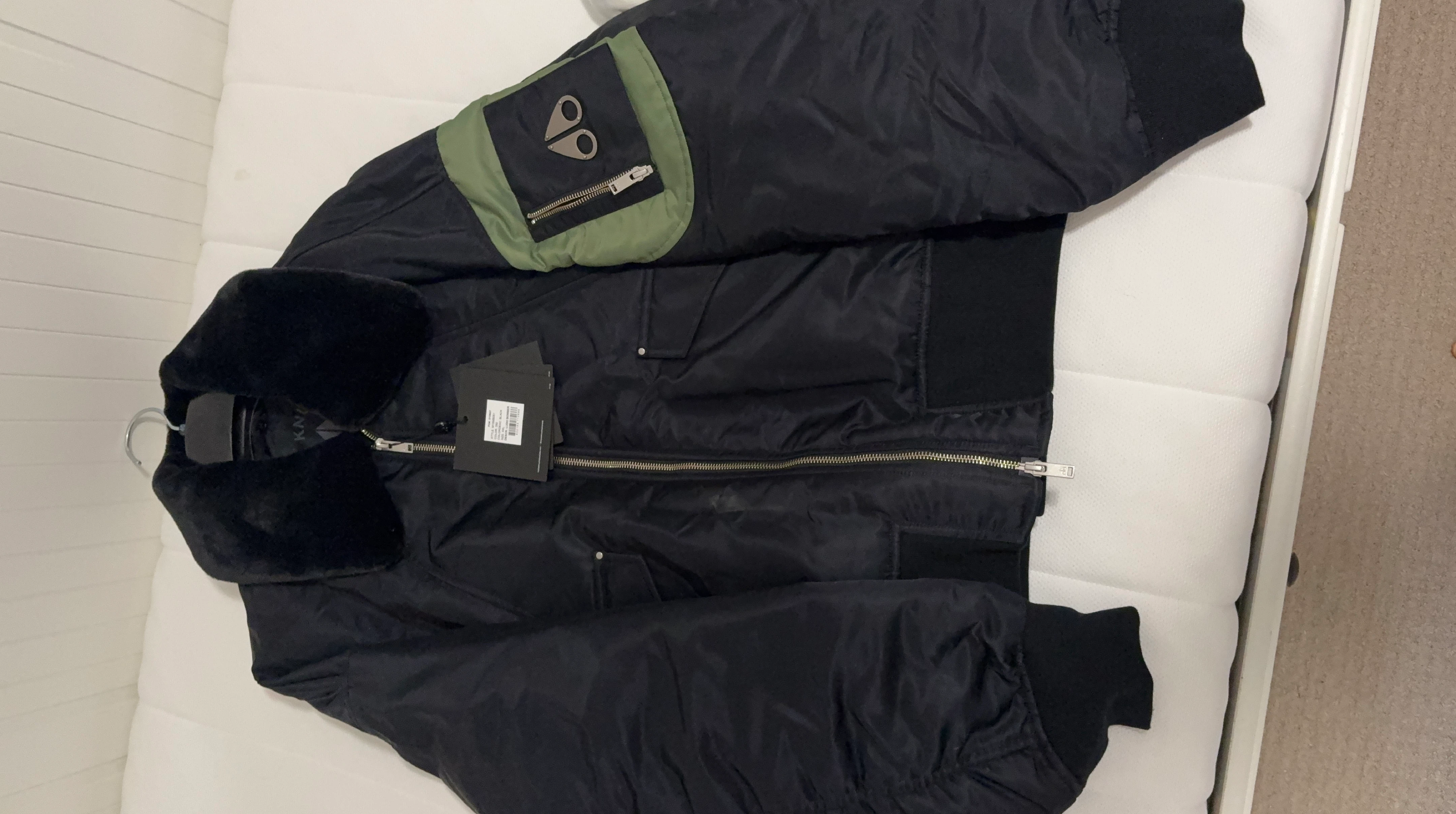 Moose Knuckles Bomber Jacket - Black thumbnail