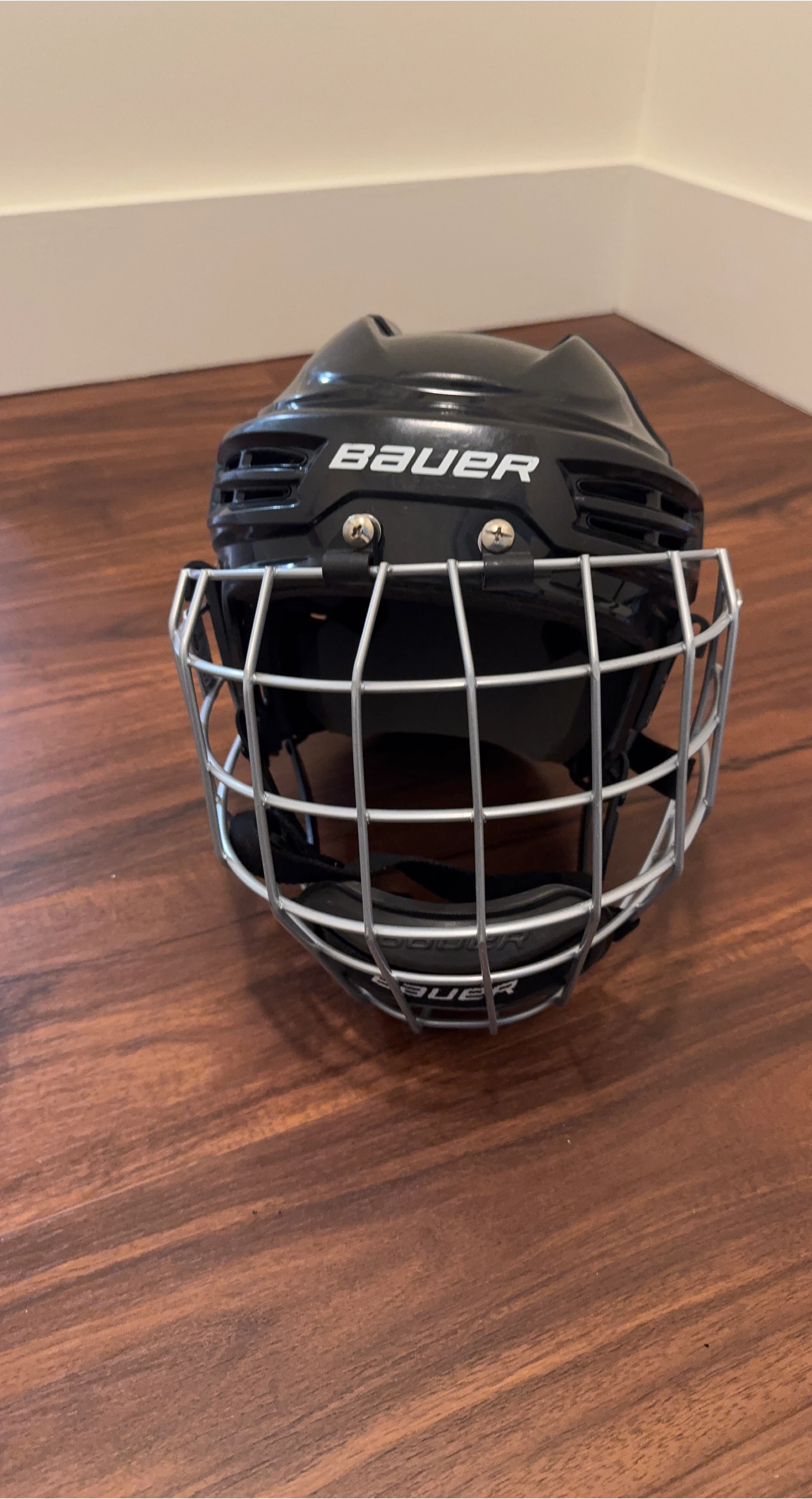 Bauer Hockey Helmet thumbnail